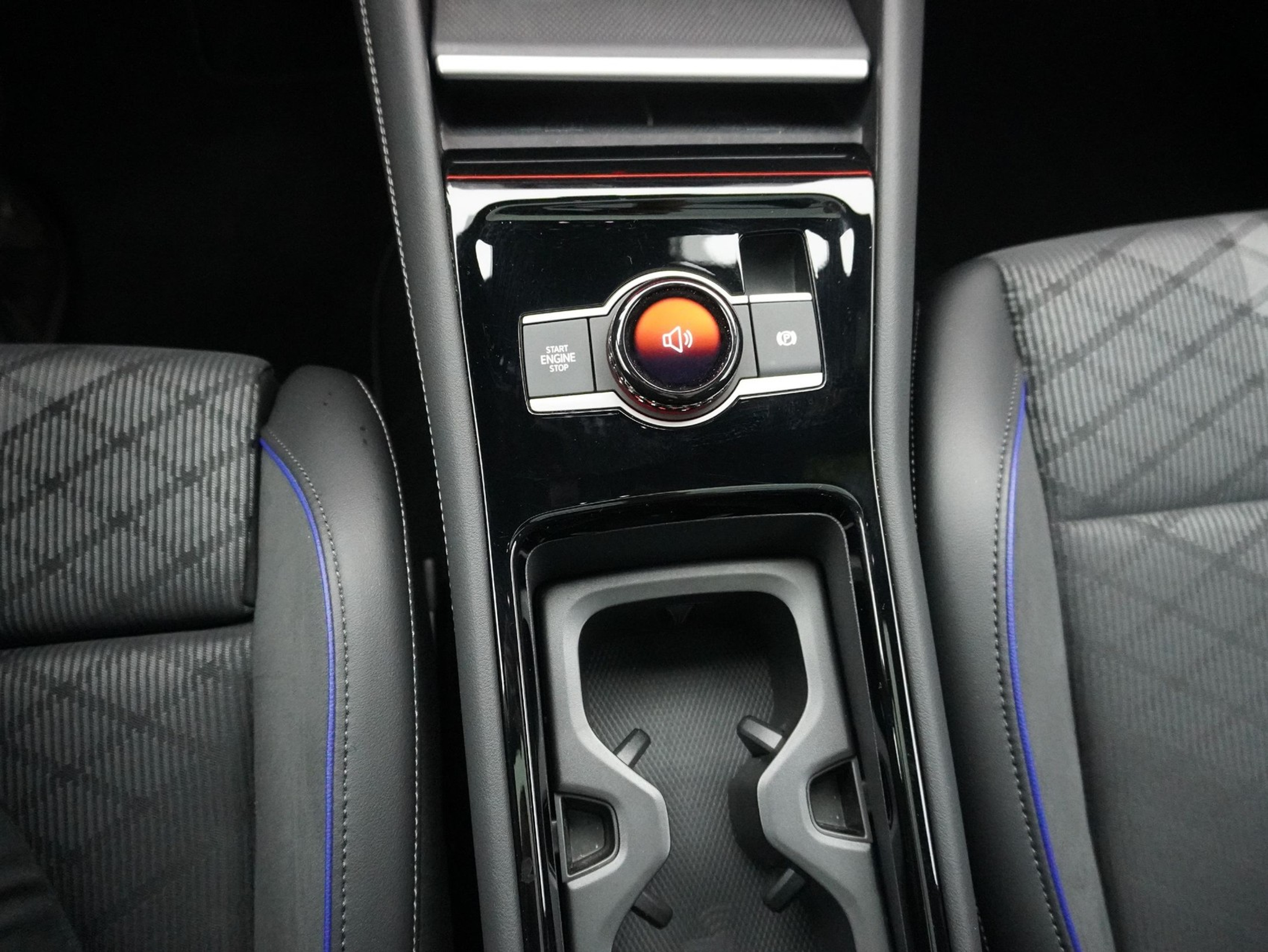 listing desktop thumbnail image 15