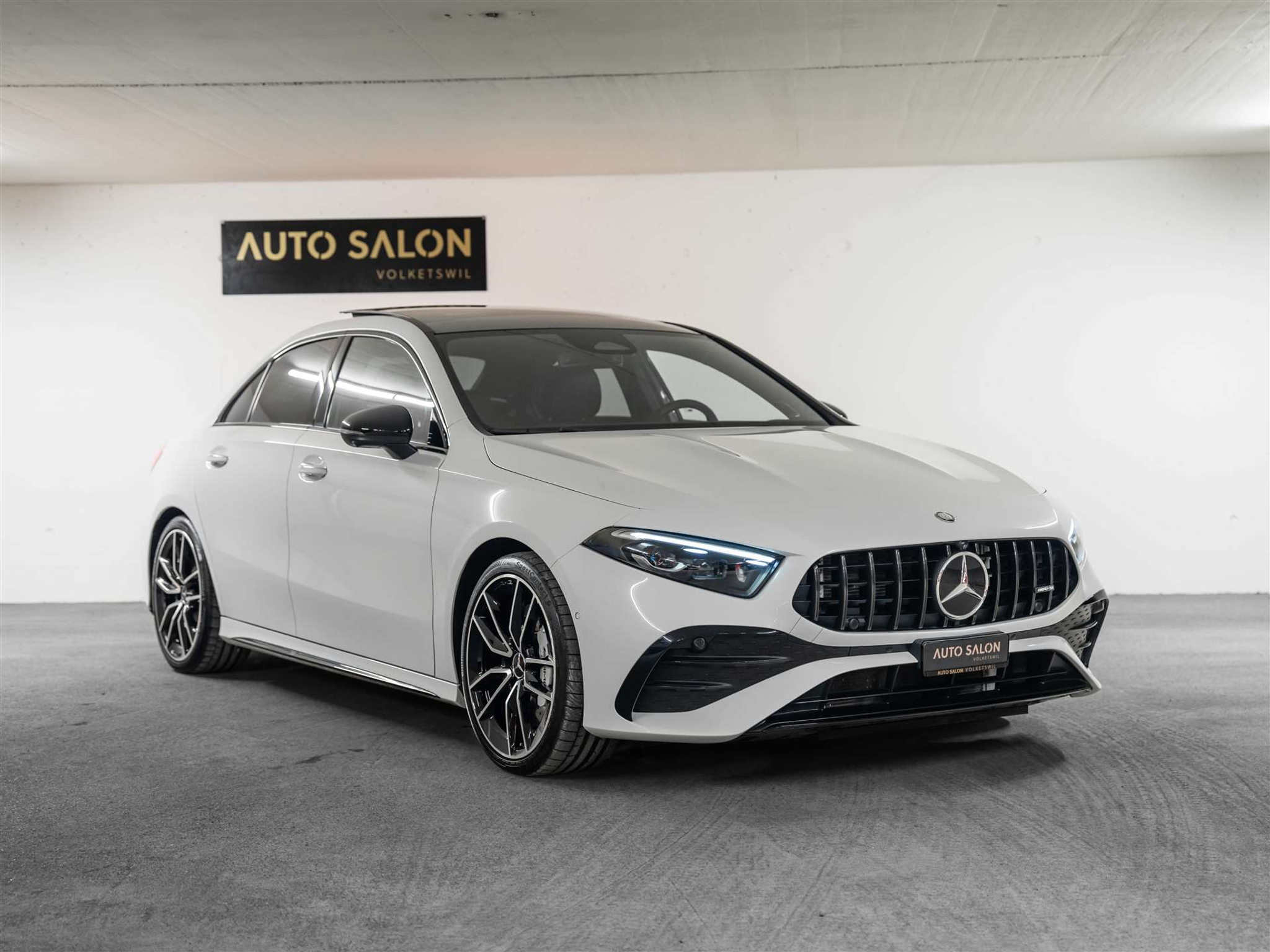 listing desktop thumbnail image 5