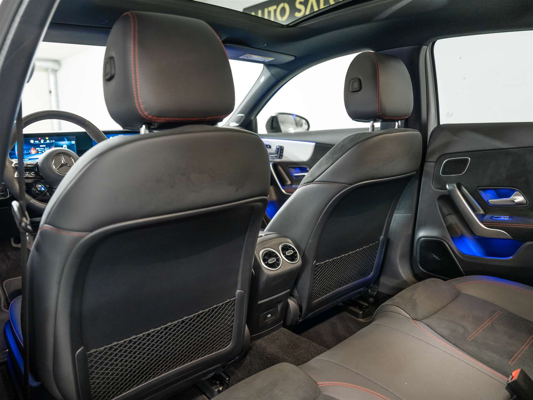 listing desktop thumbnail image 12