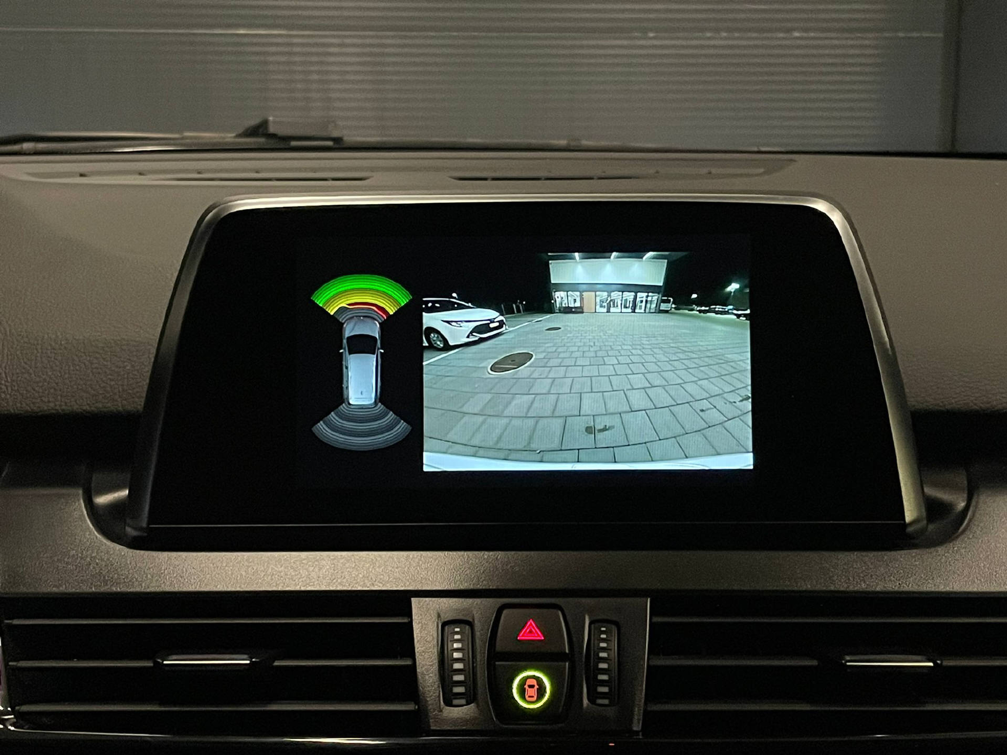 listing desktop thumbnail image 12