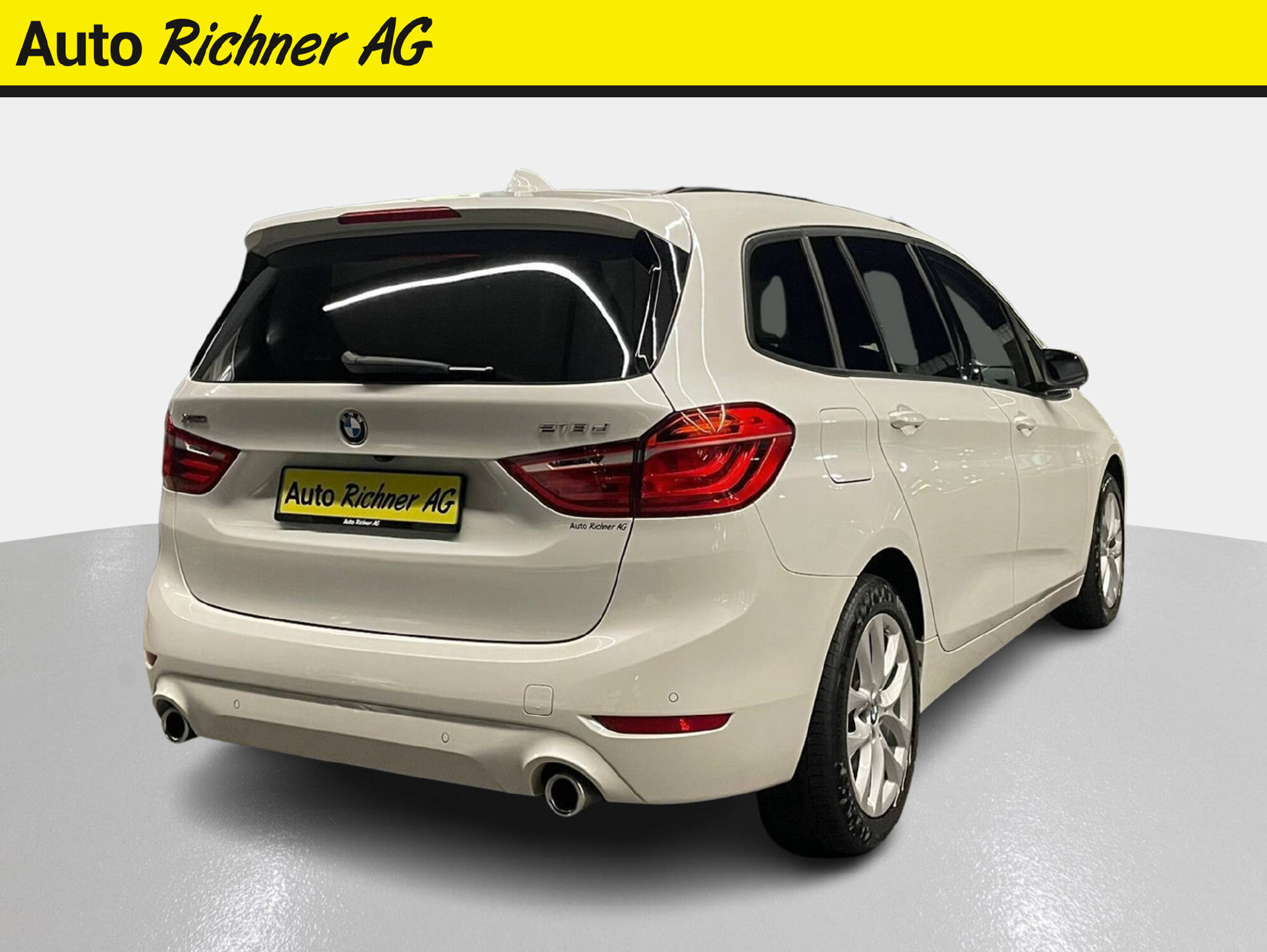 listing desktop thumbnail image 3