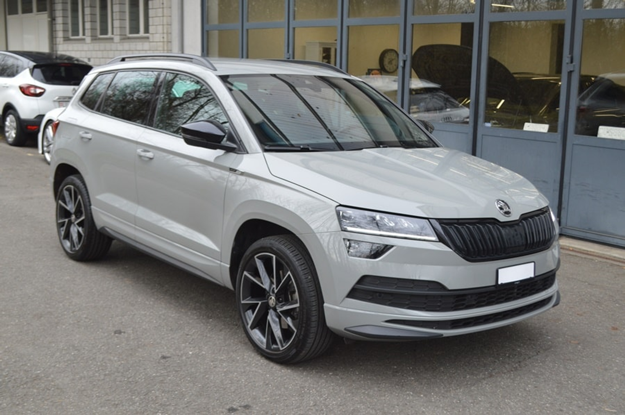 listing desktop thumbnail image 14