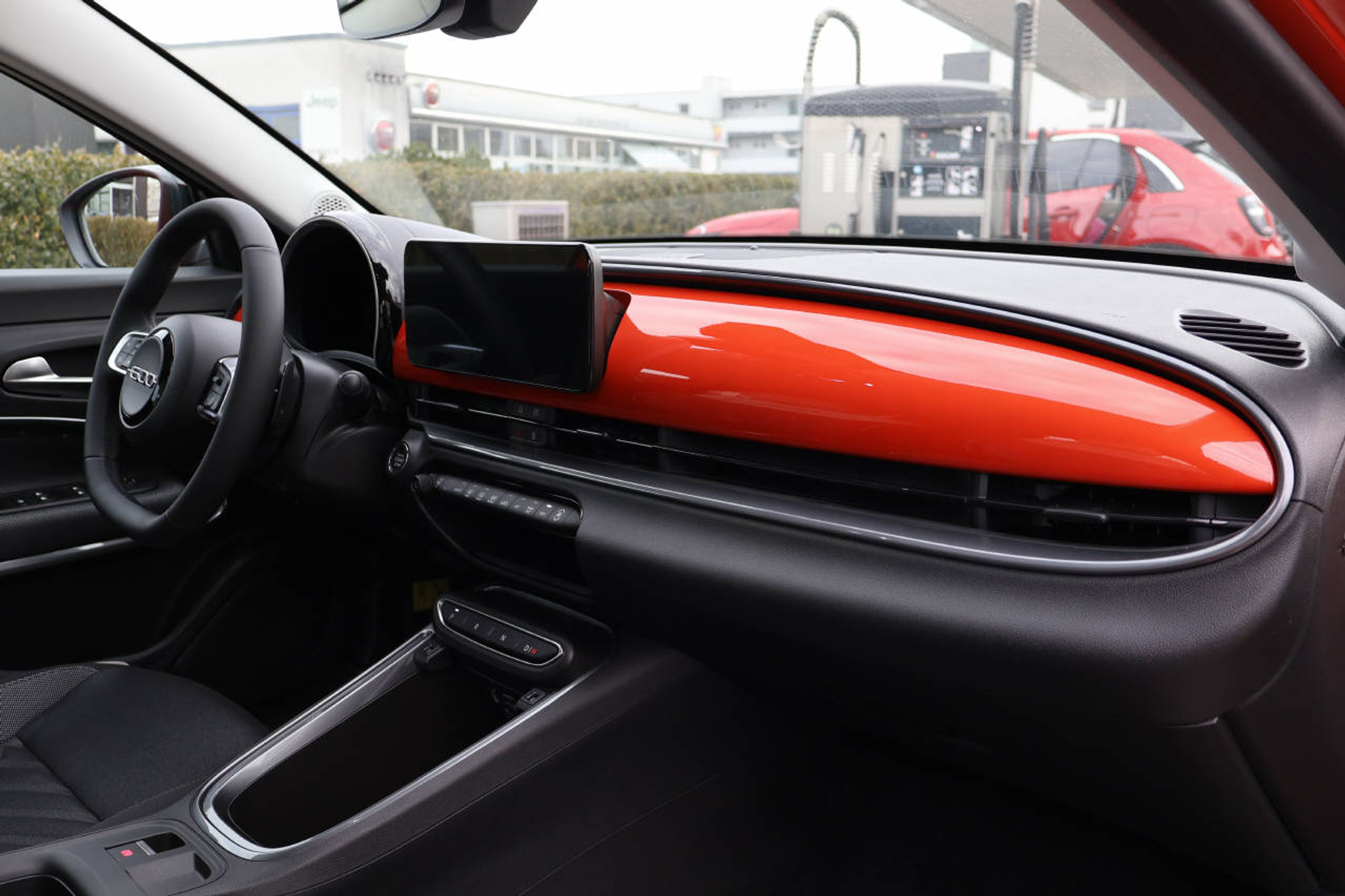 listing desktop thumbnail image 13