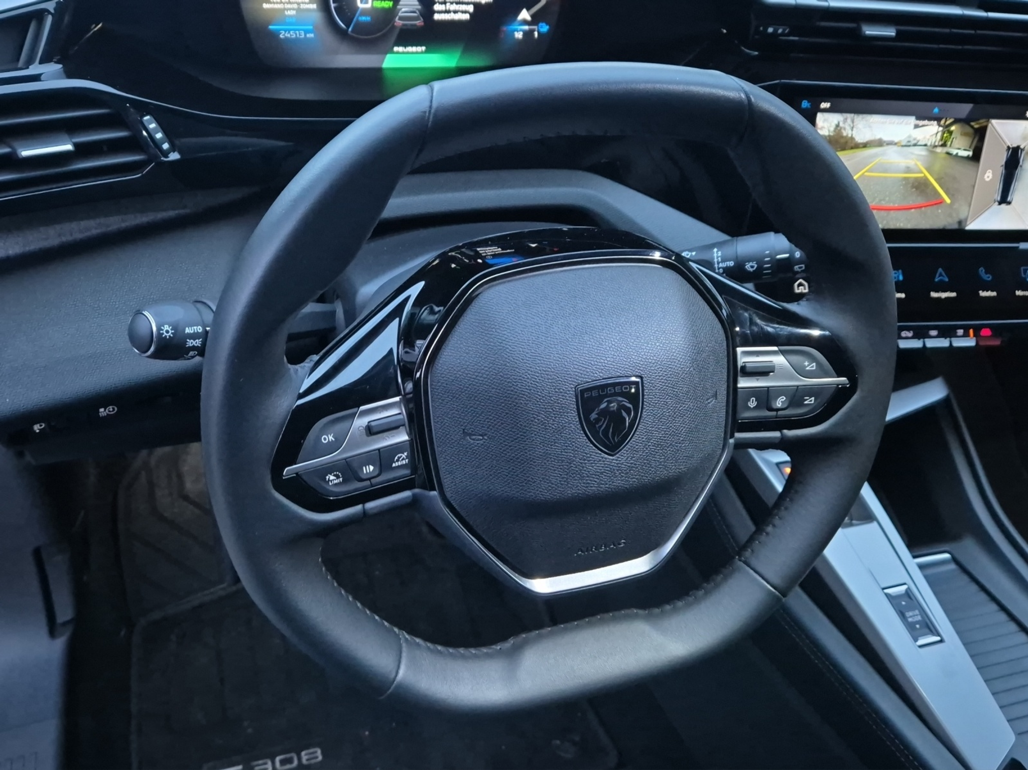 listing desktop thumbnail image 9