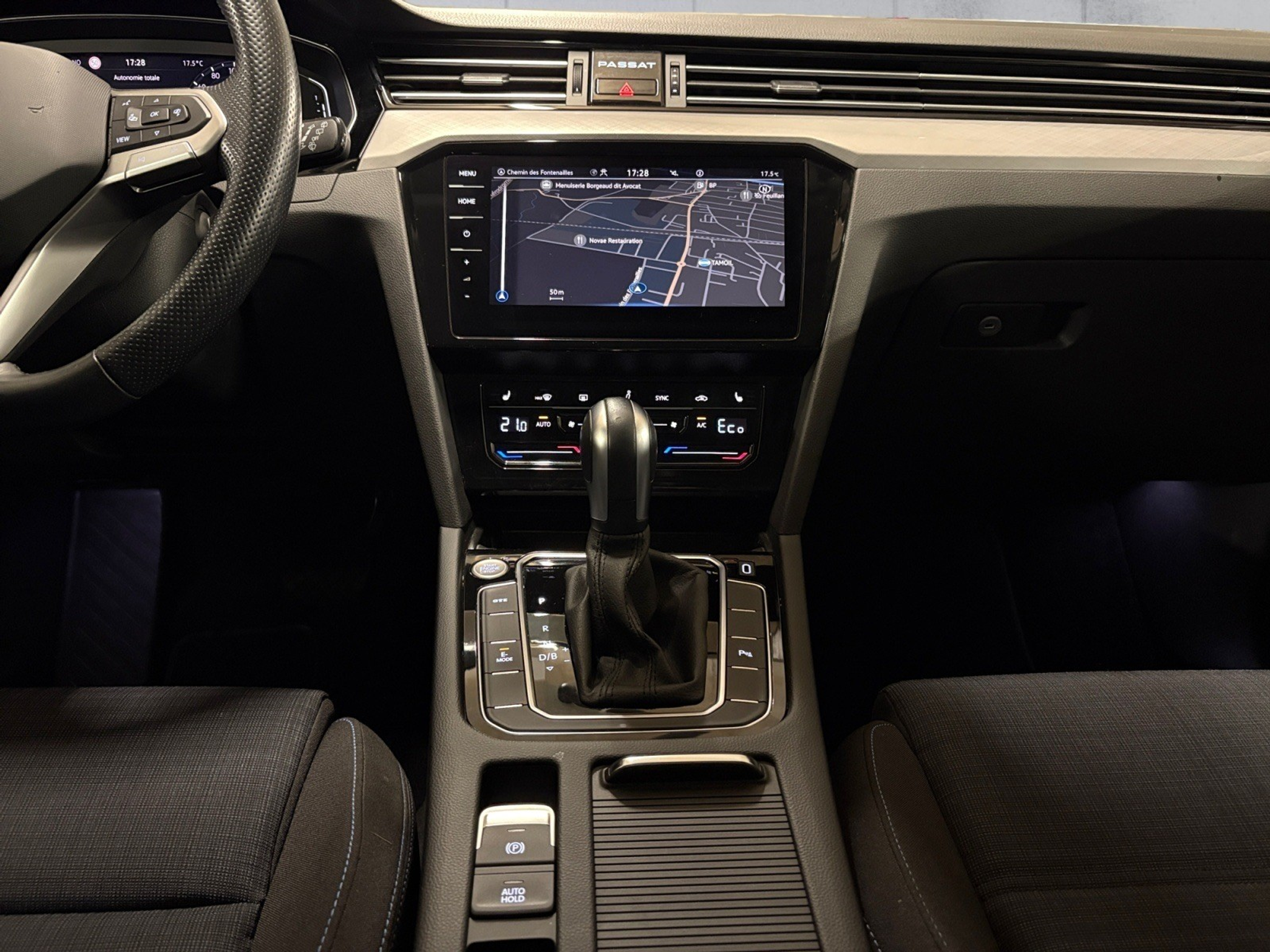 listing desktop thumbnail image 12