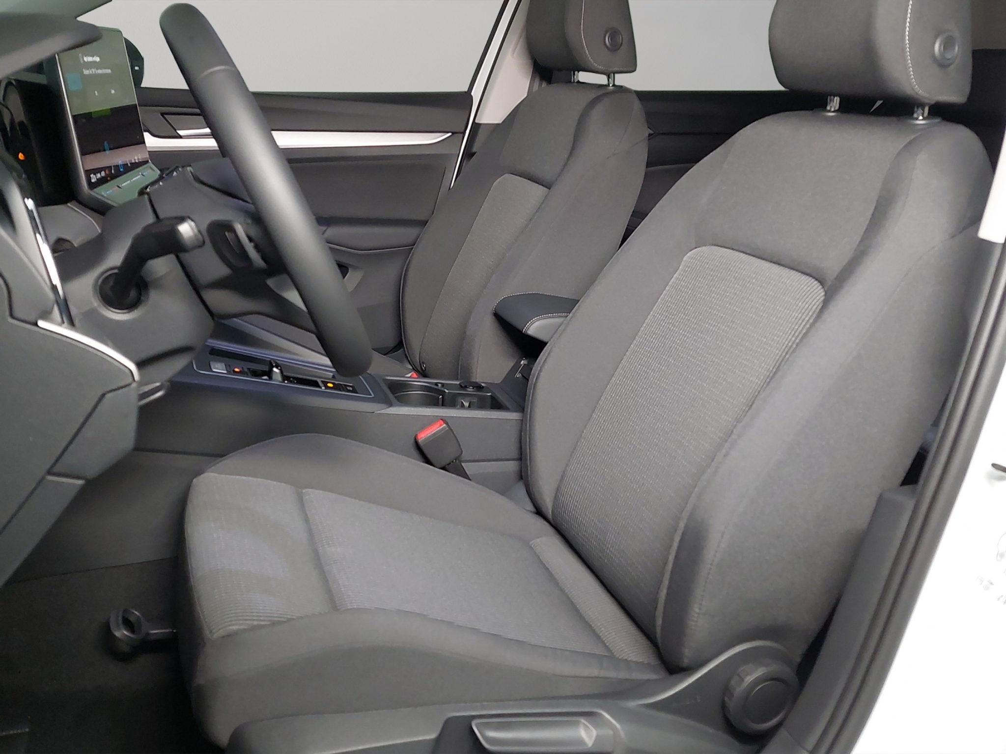 listing desktop thumbnail image 5