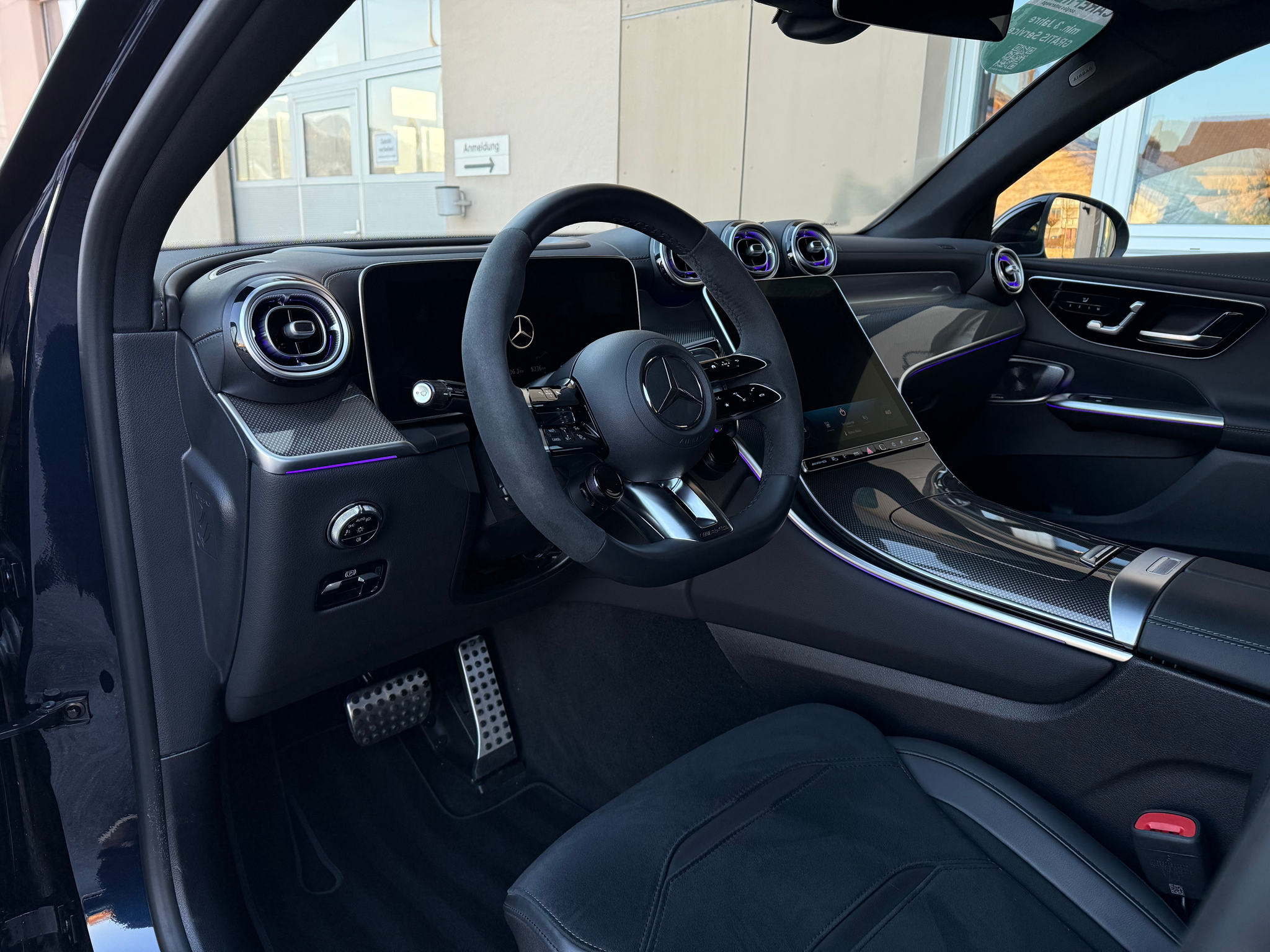 listing desktop thumbnail image 13