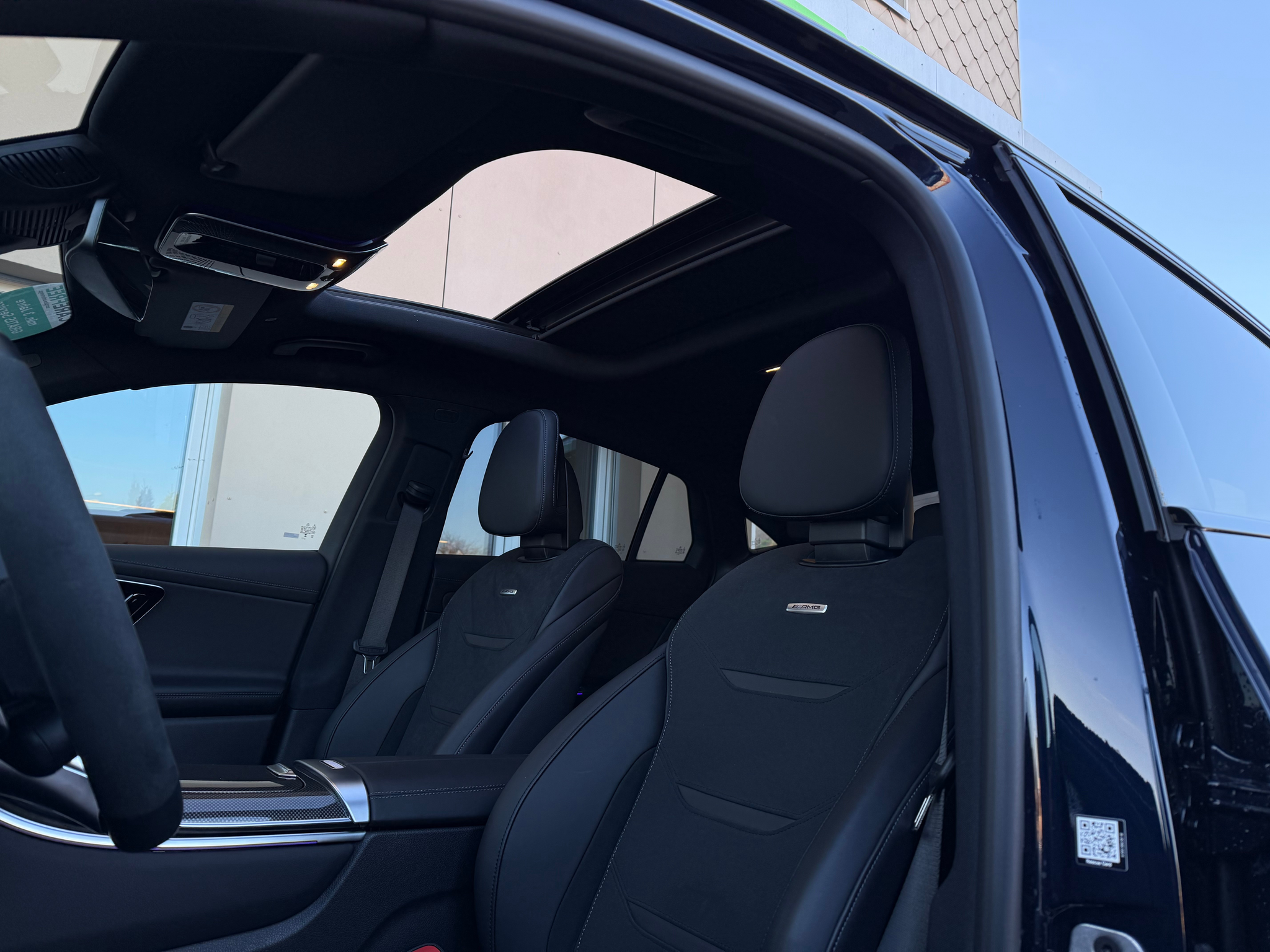 listing desktop thumbnail image 15