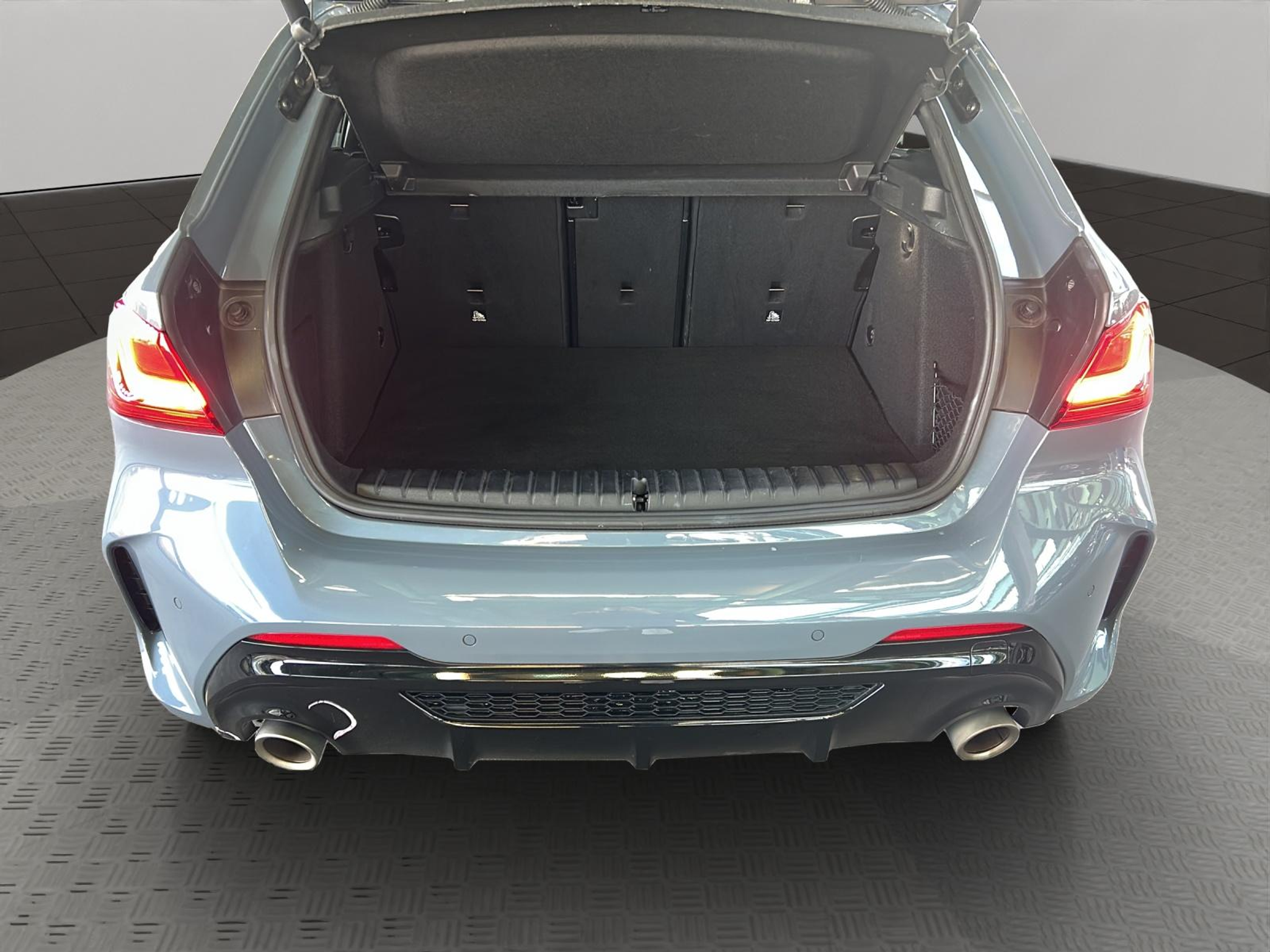 listing desktop thumbnail image 20