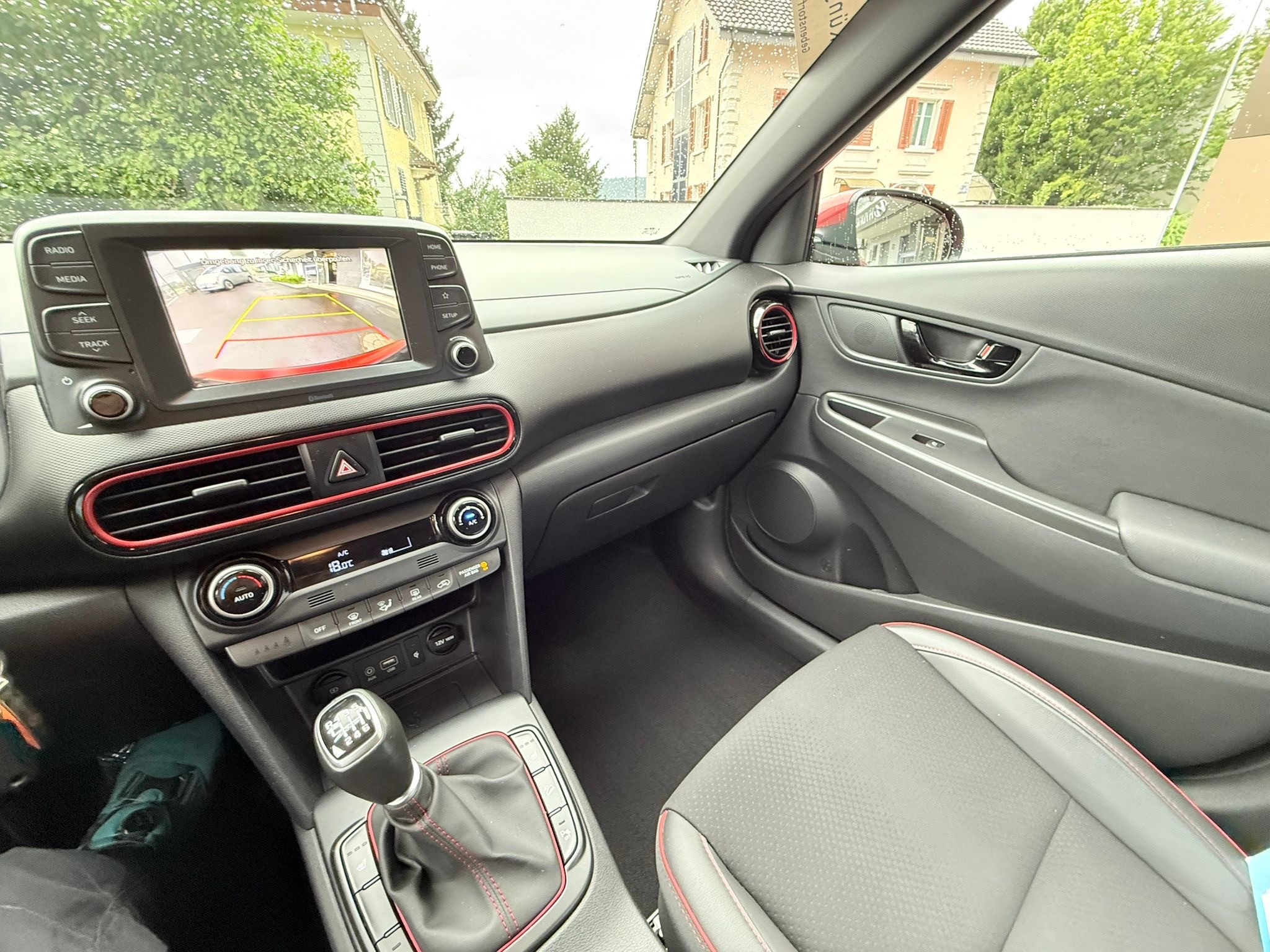 listing desktop thumbnail image 13