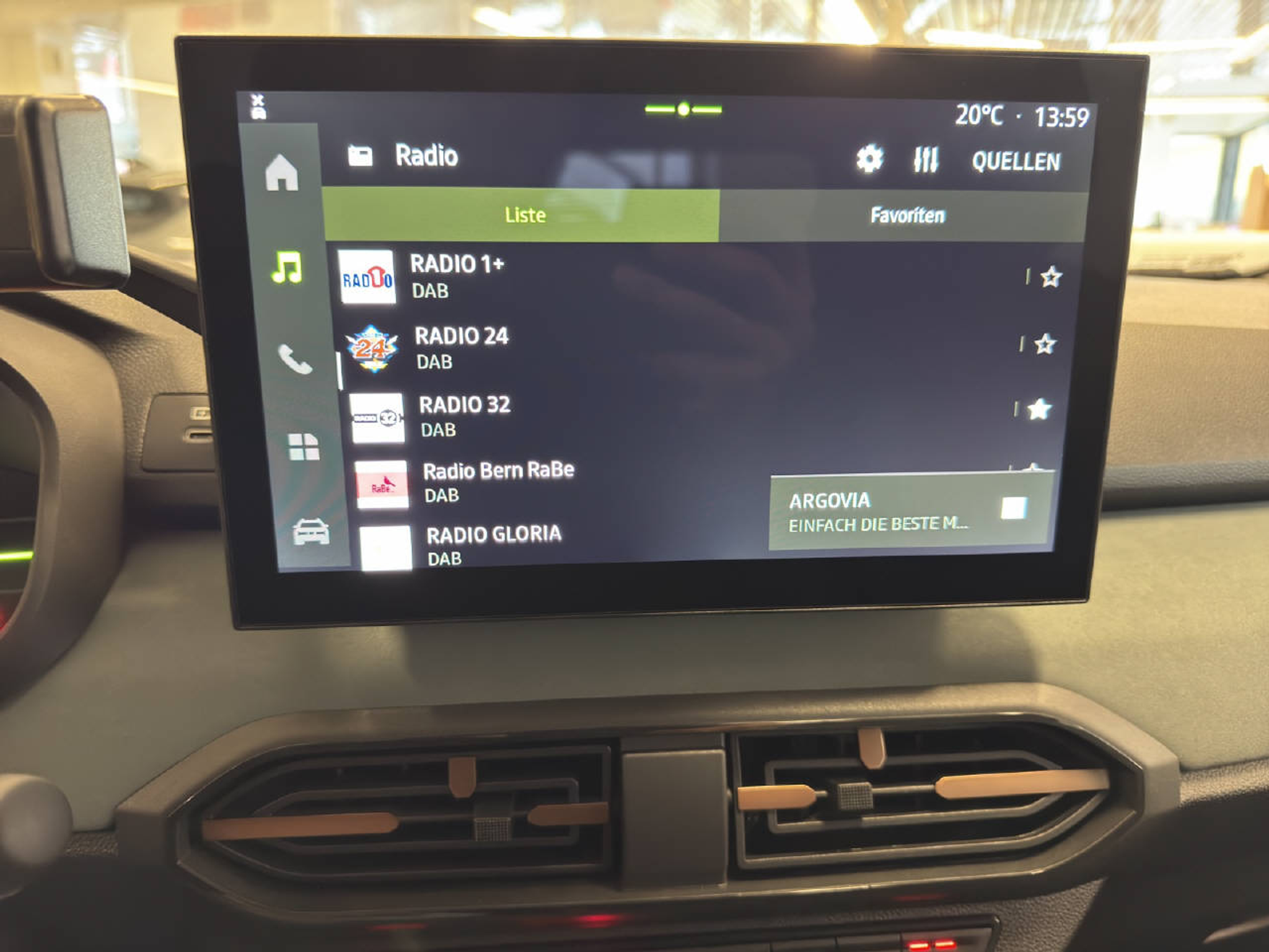 listing desktop thumbnail image 16