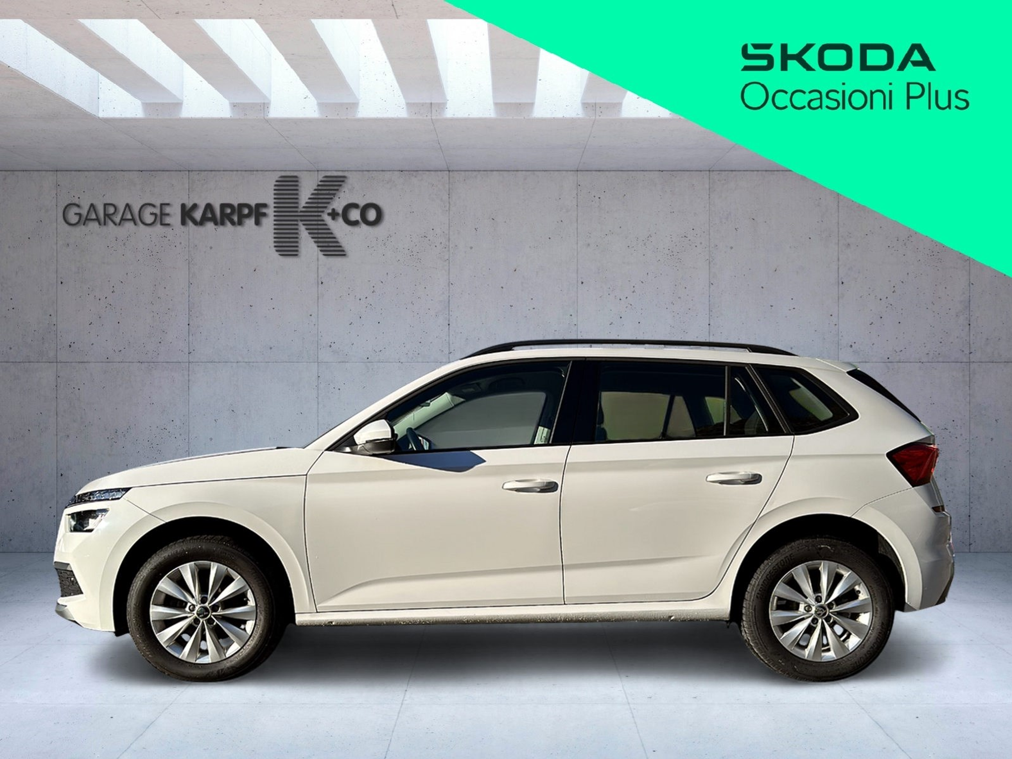 listing desktop thumbnail image 1