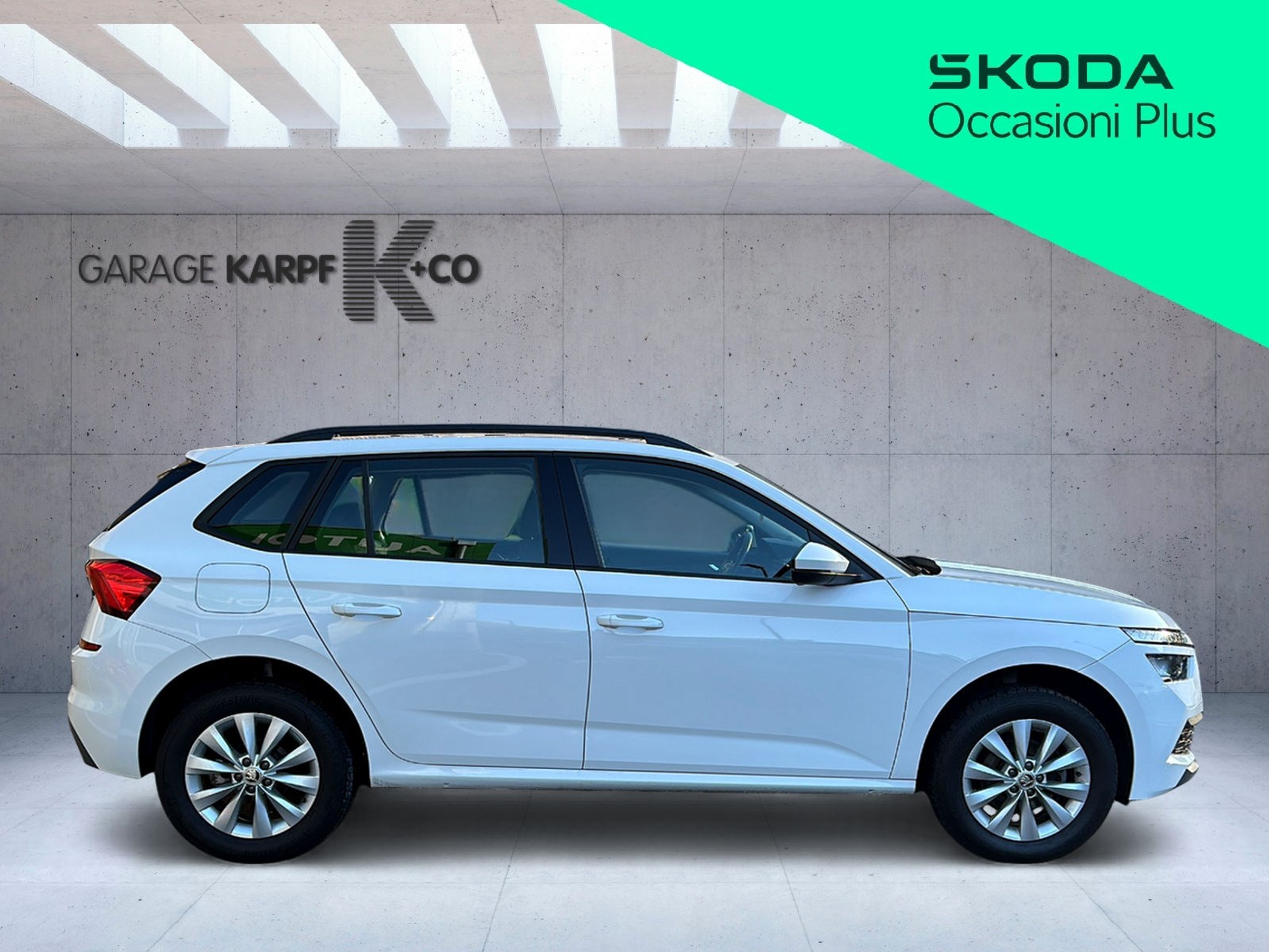 listing desktop thumbnail image 5