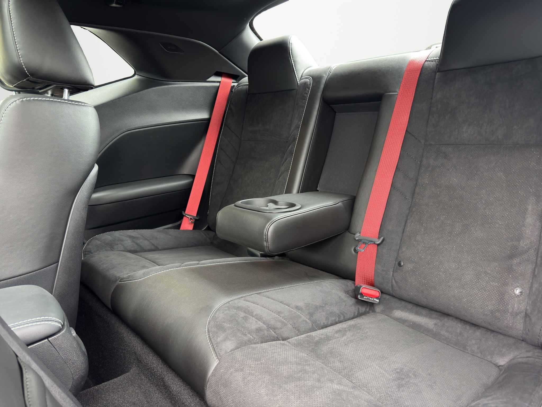 listing desktop thumbnail image 11