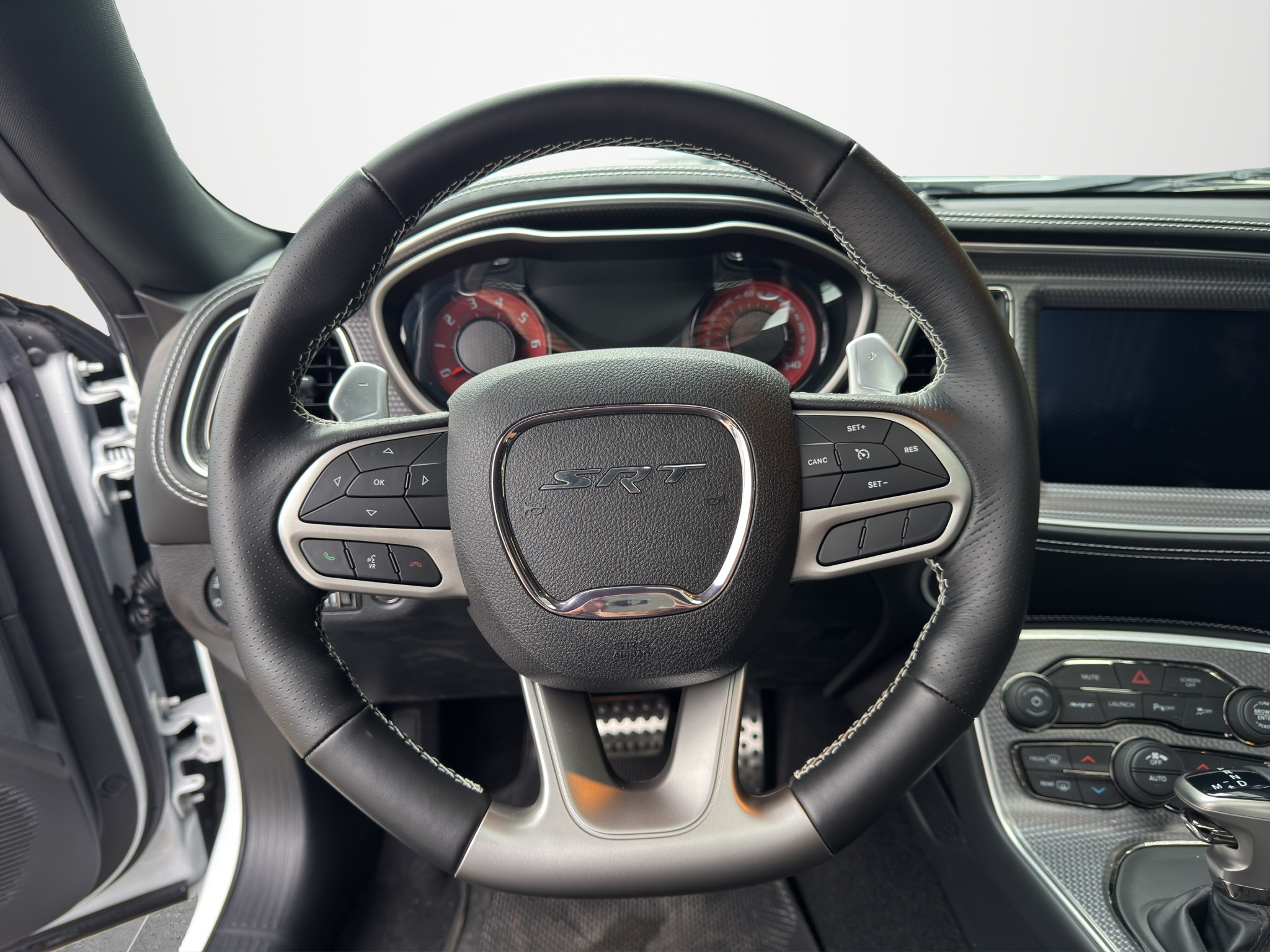 listing desktop thumbnail image 6