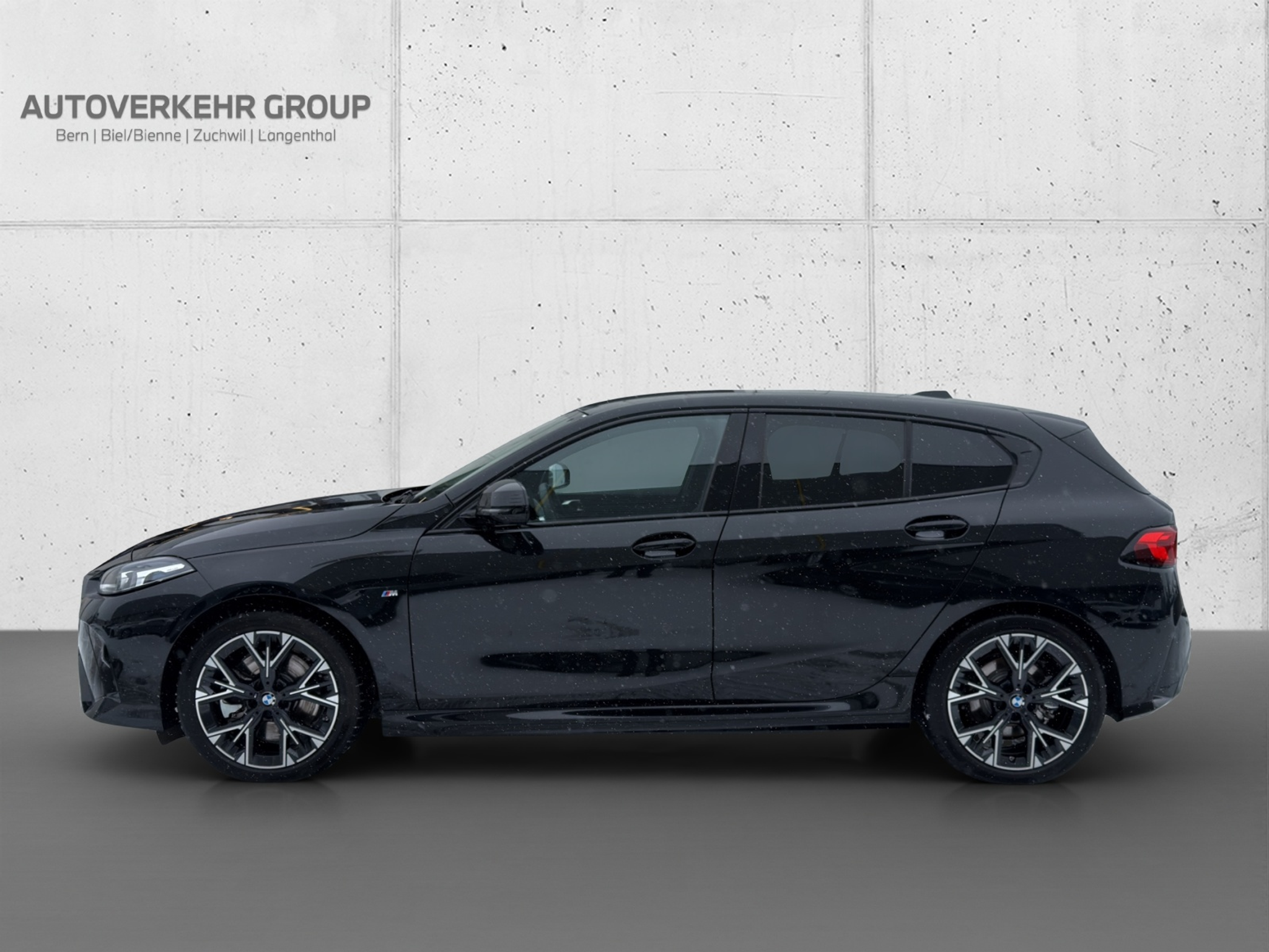 listing desktop thumbnail image 1