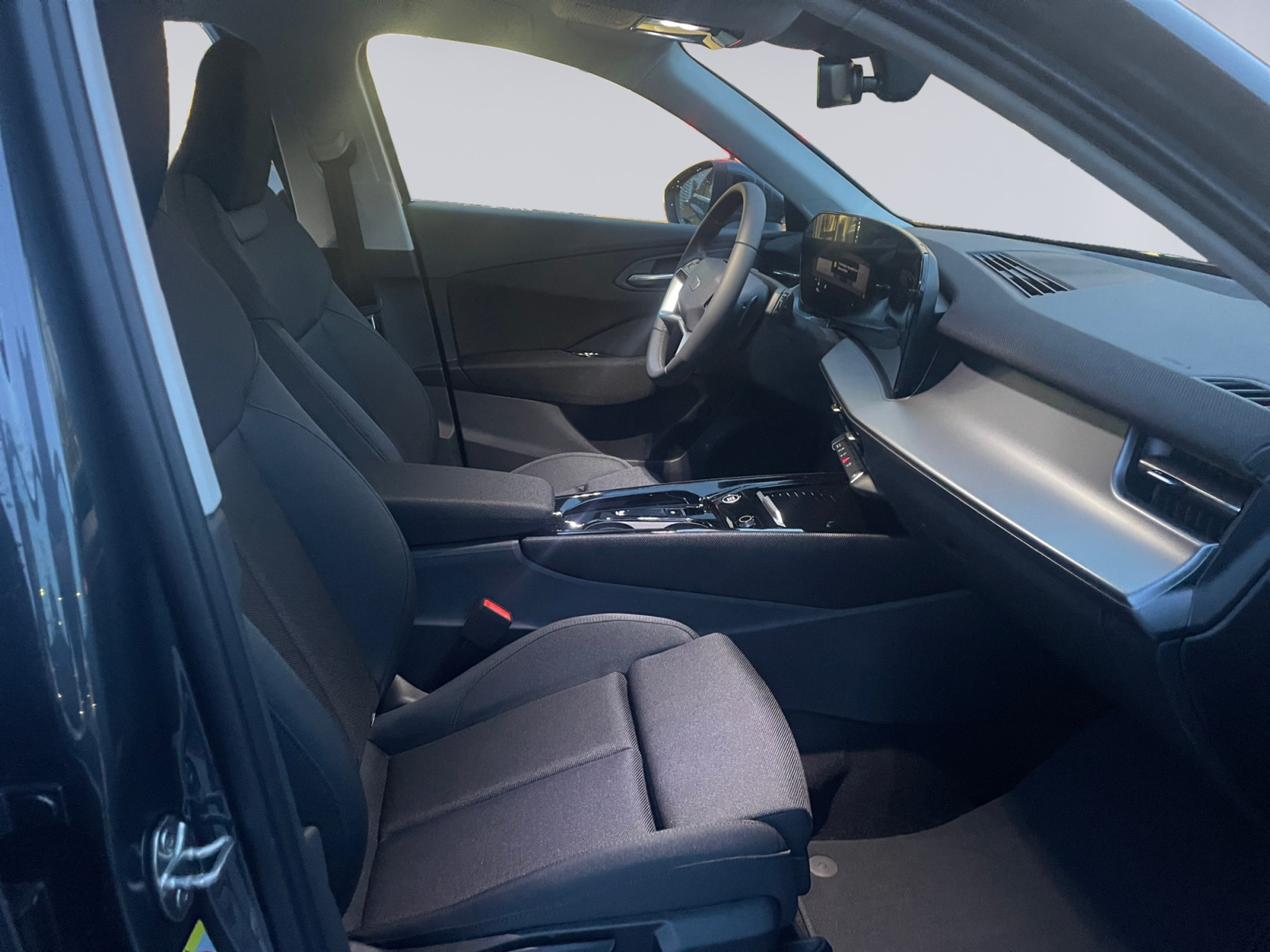 listing desktop thumbnail image 14