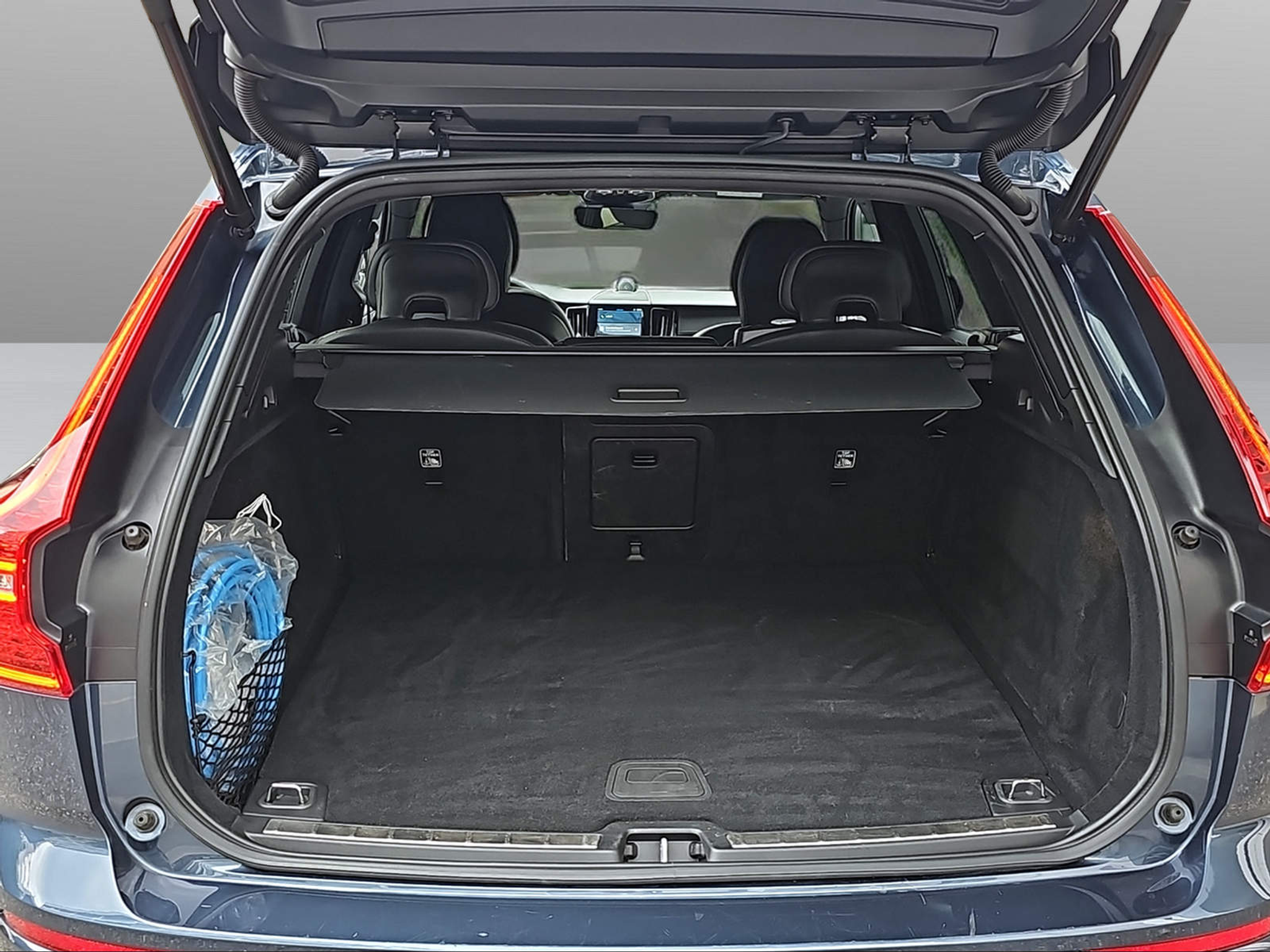 listing desktop thumbnail image 6