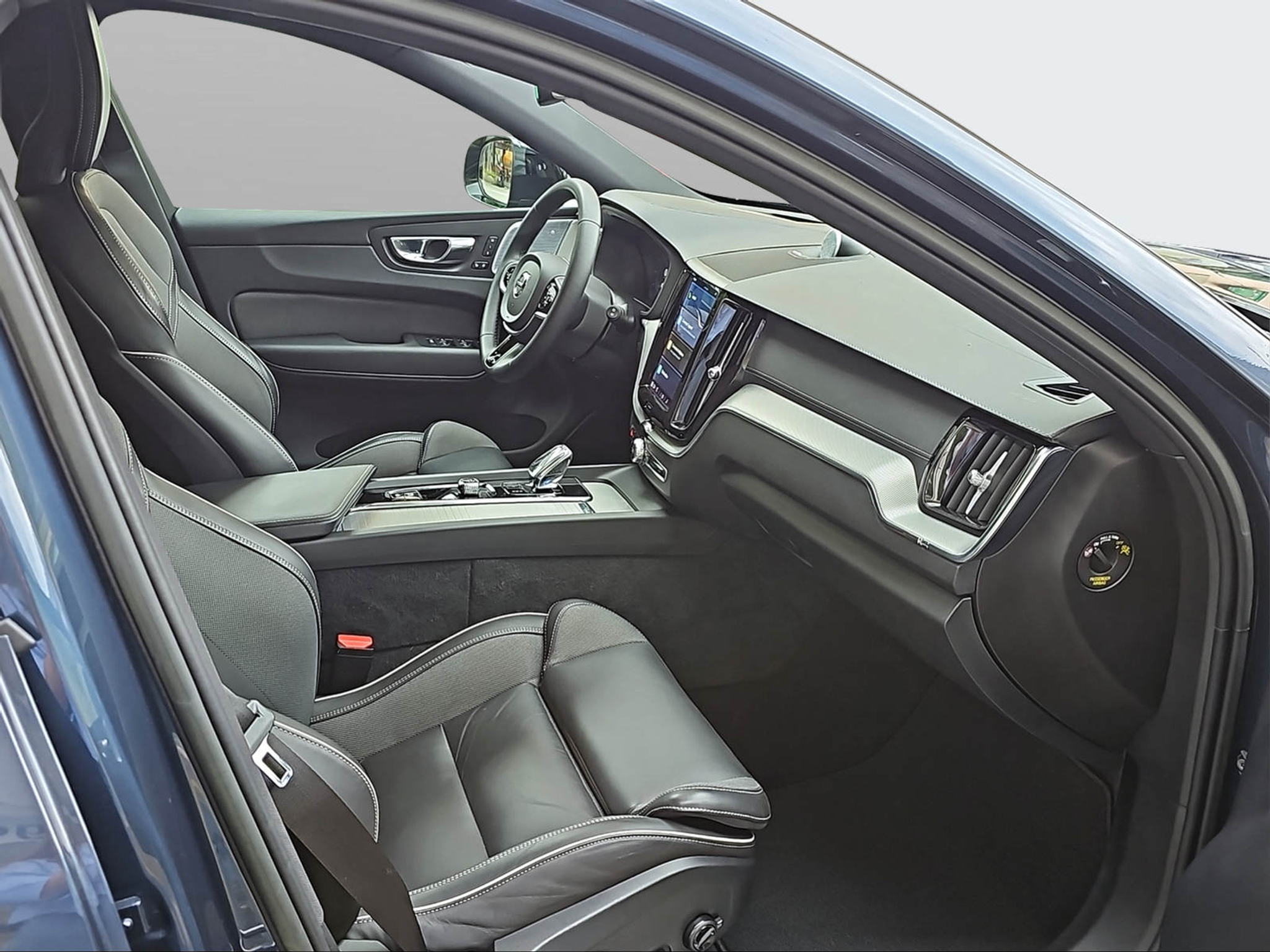 listing desktop thumbnail image 17