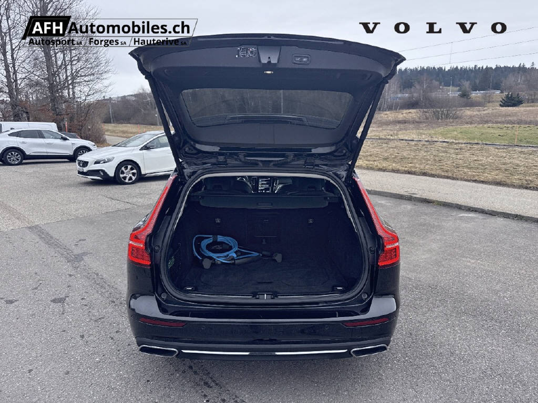 listing desktop thumbnail image 8