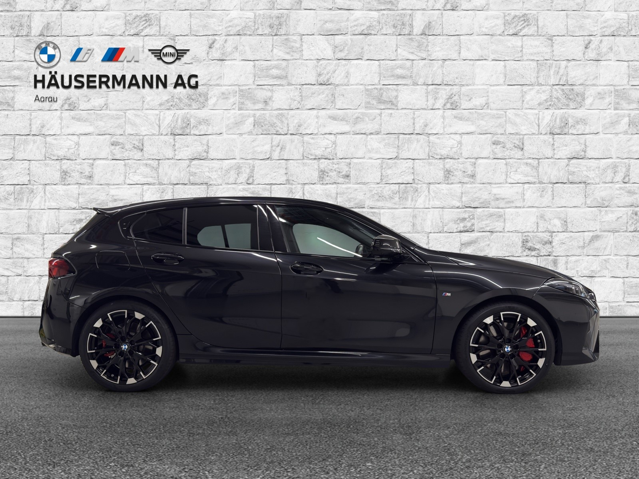 listing desktop thumbnail image 3