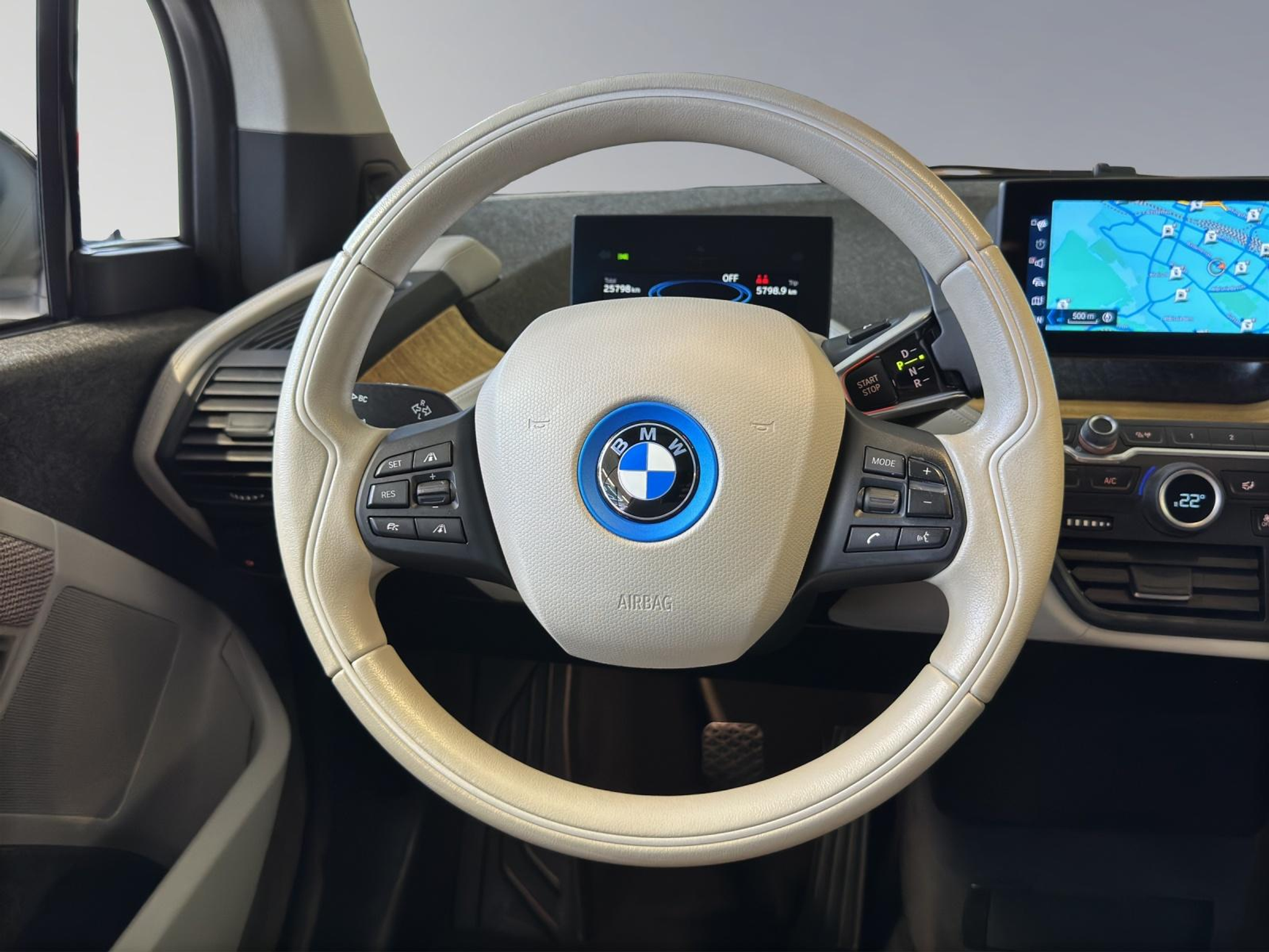 listing desktop thumbnail image 9