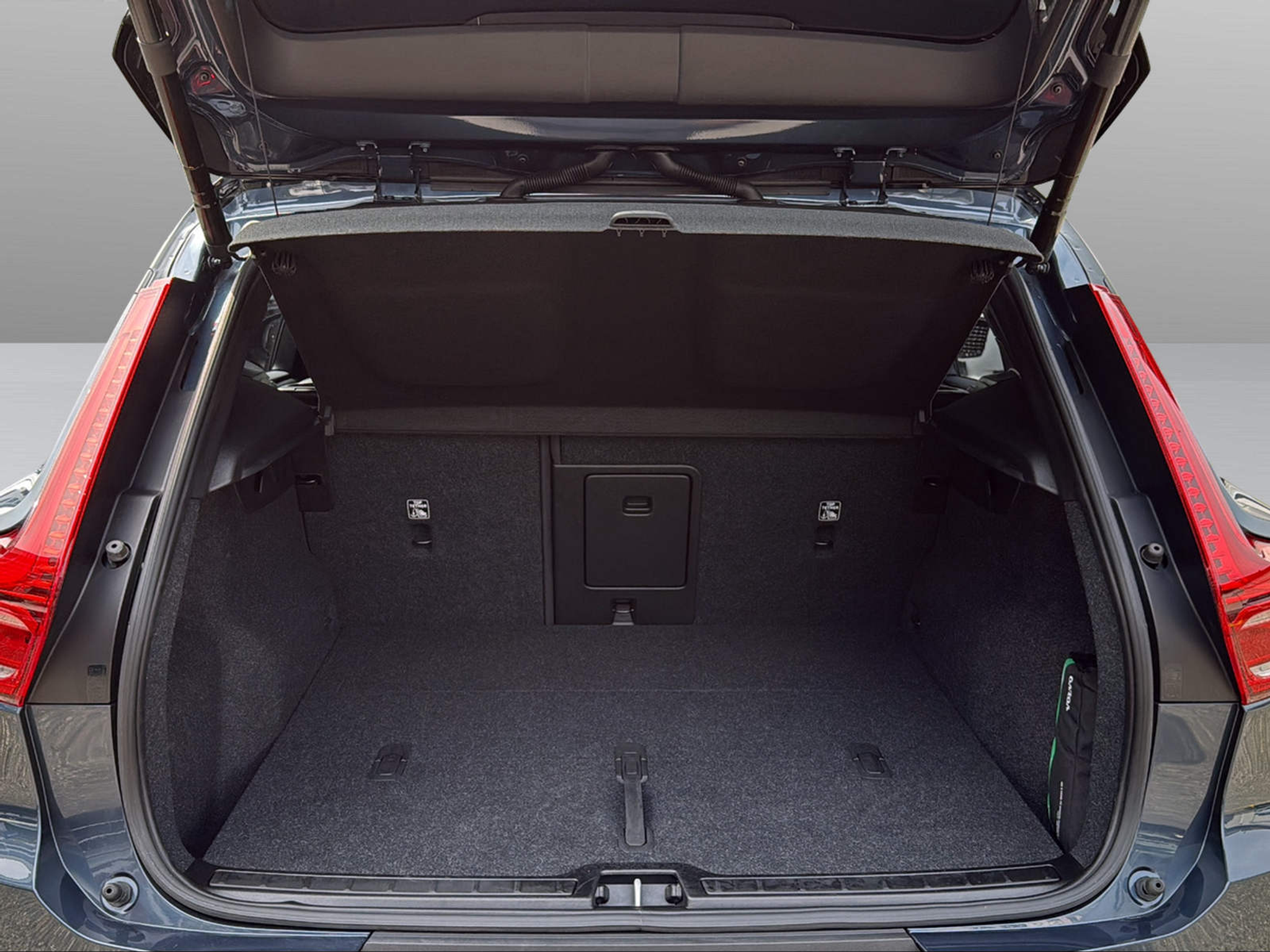 listing desktop thumbnail image 5