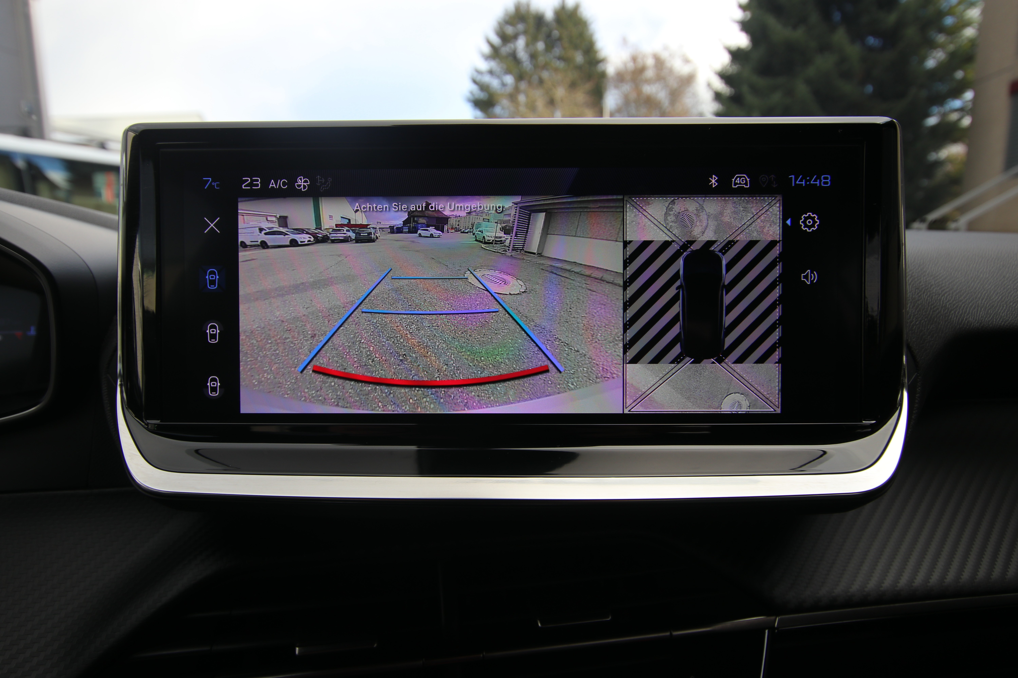 listing desktop thumbnail image 17