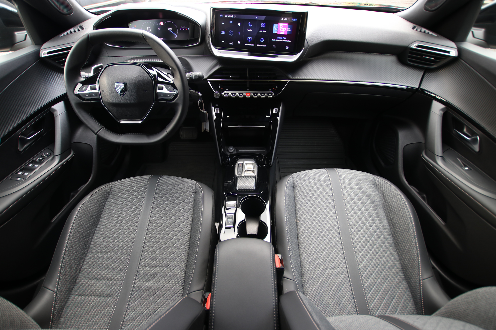 listing desktop thumbnail image 10