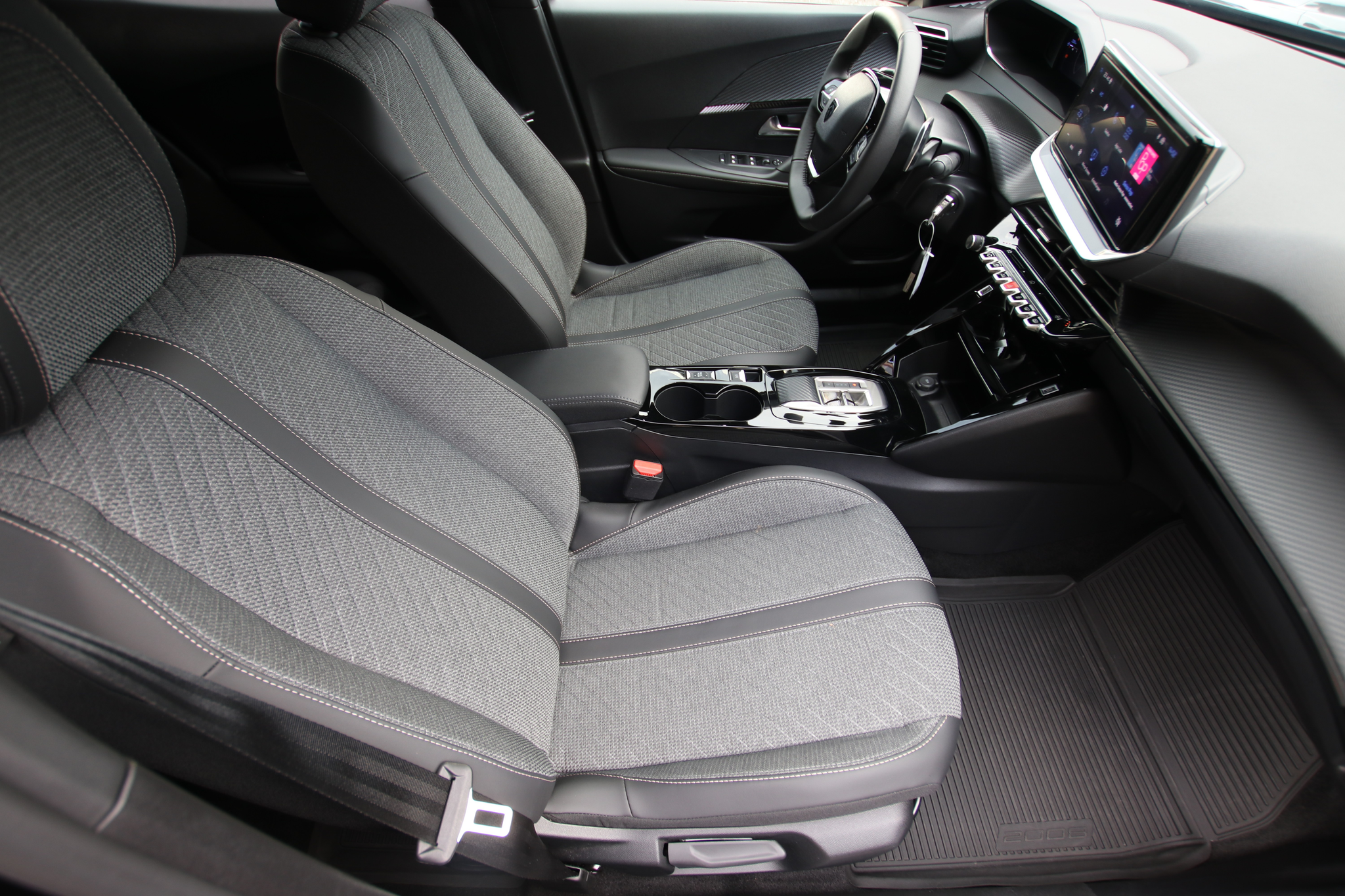 listing desktop thumbnail image 13