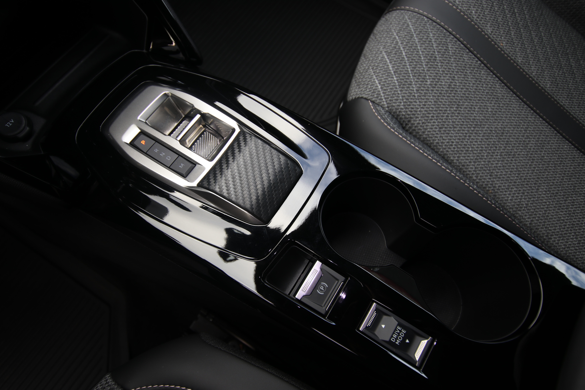 listing desktop thumbnail image 24