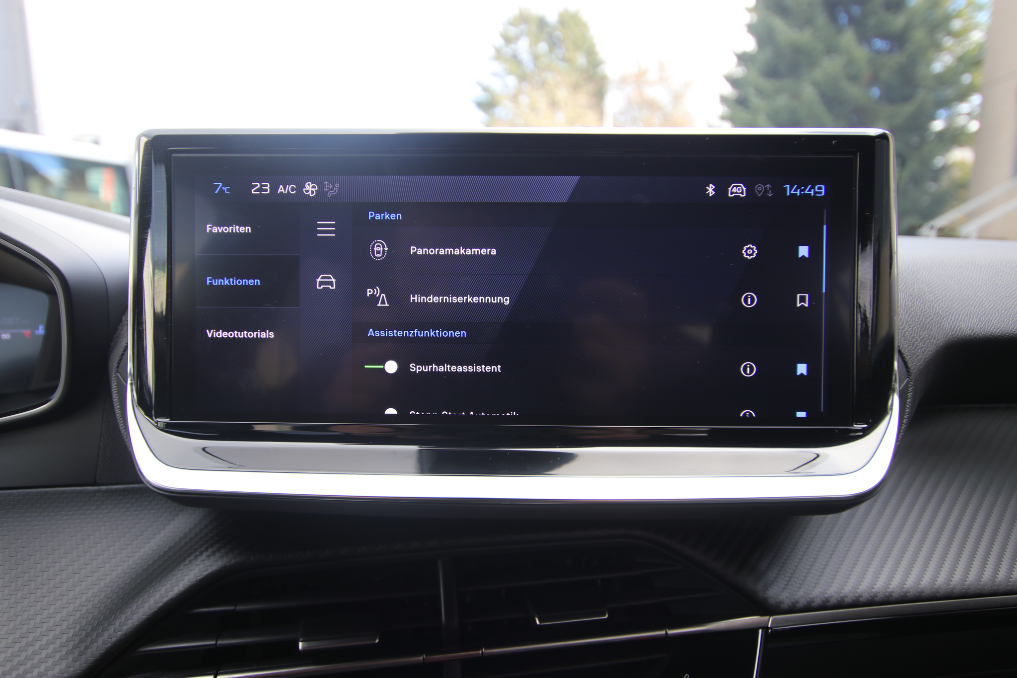 listing desktop thumbnail image 18