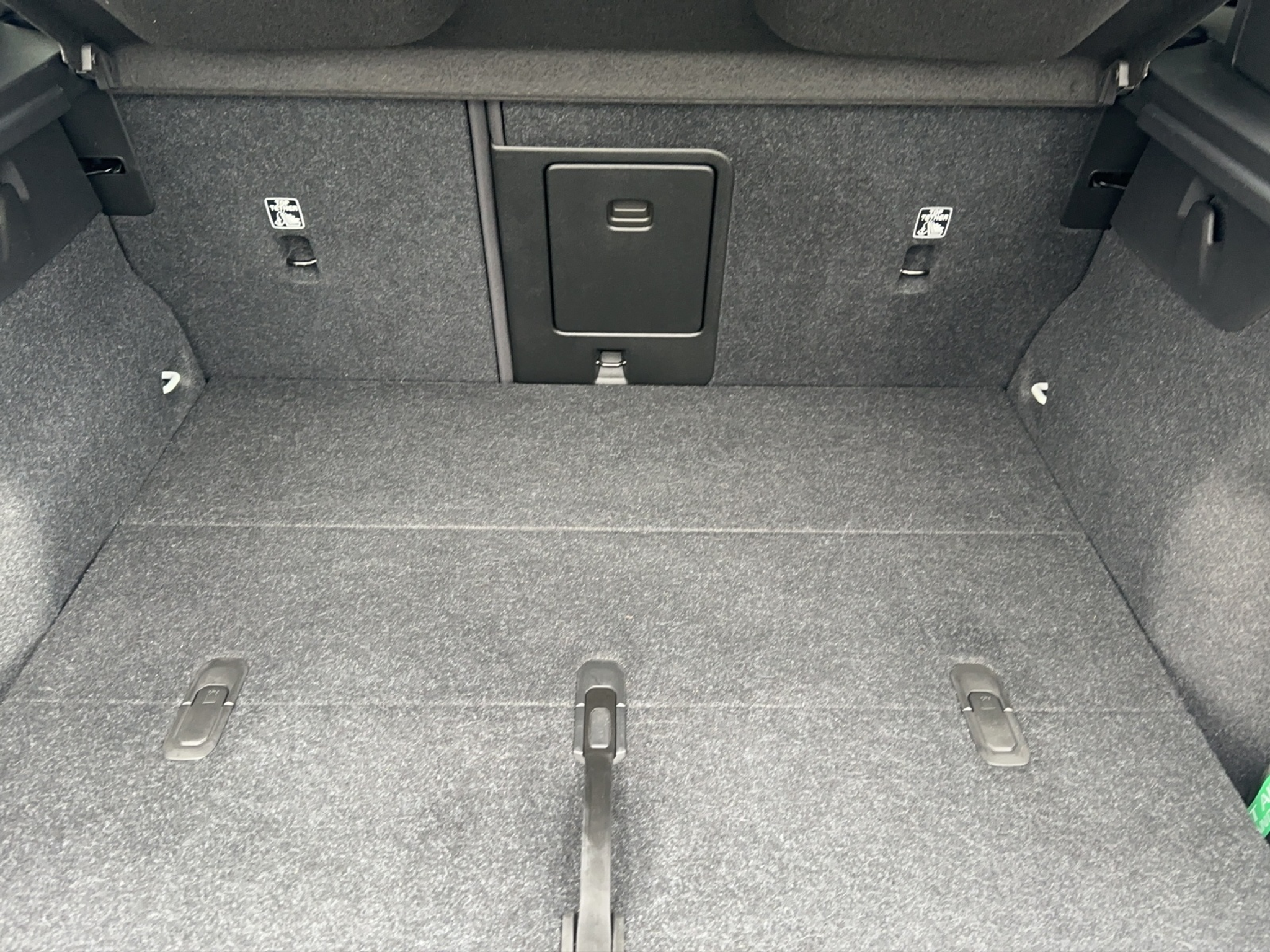 listing desktop thumbnail image 14