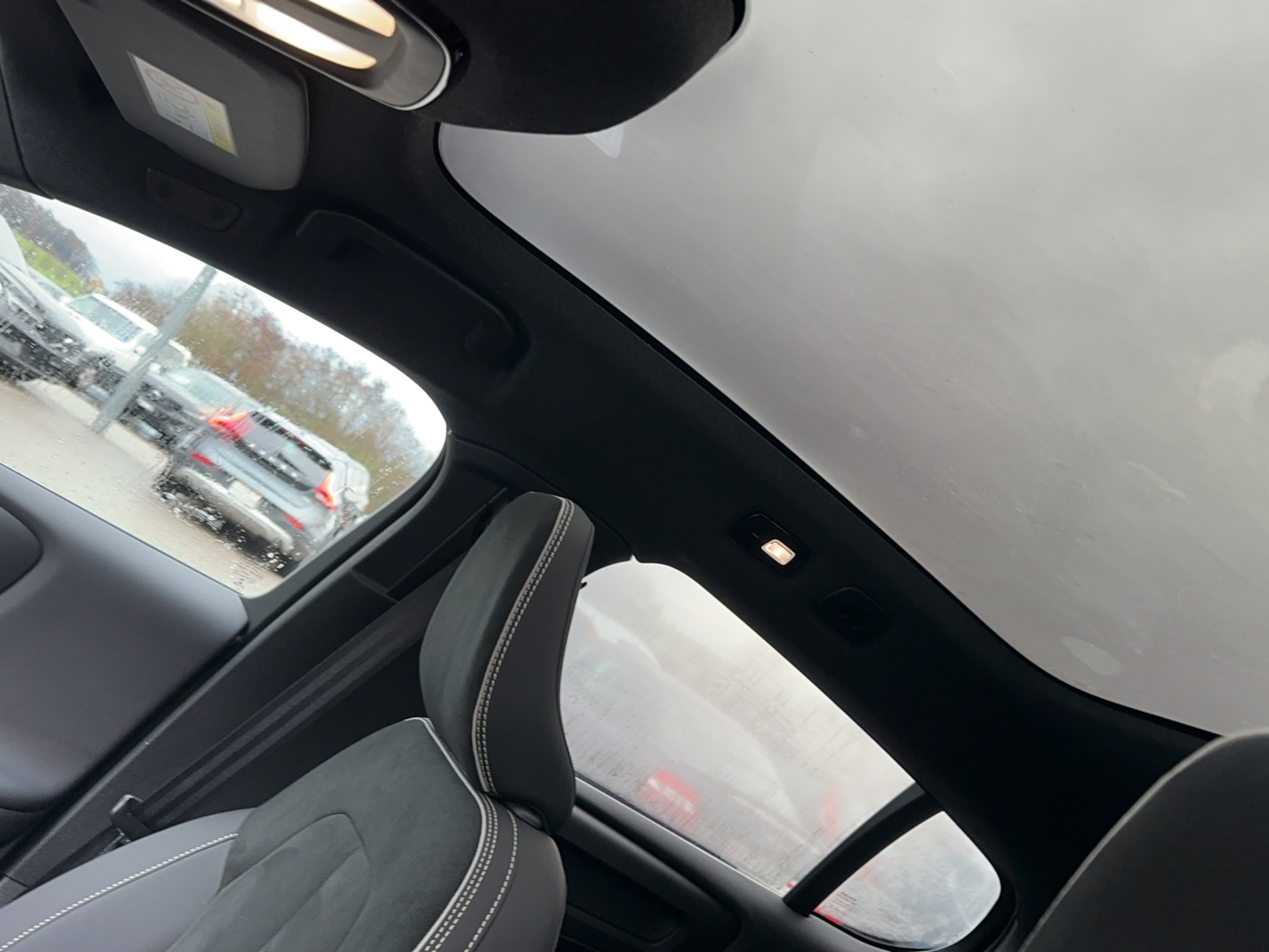 listing desktop thumbnail image 17