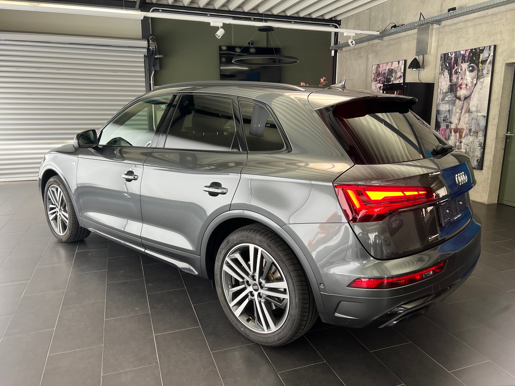 listing desktop thumbnail image 8