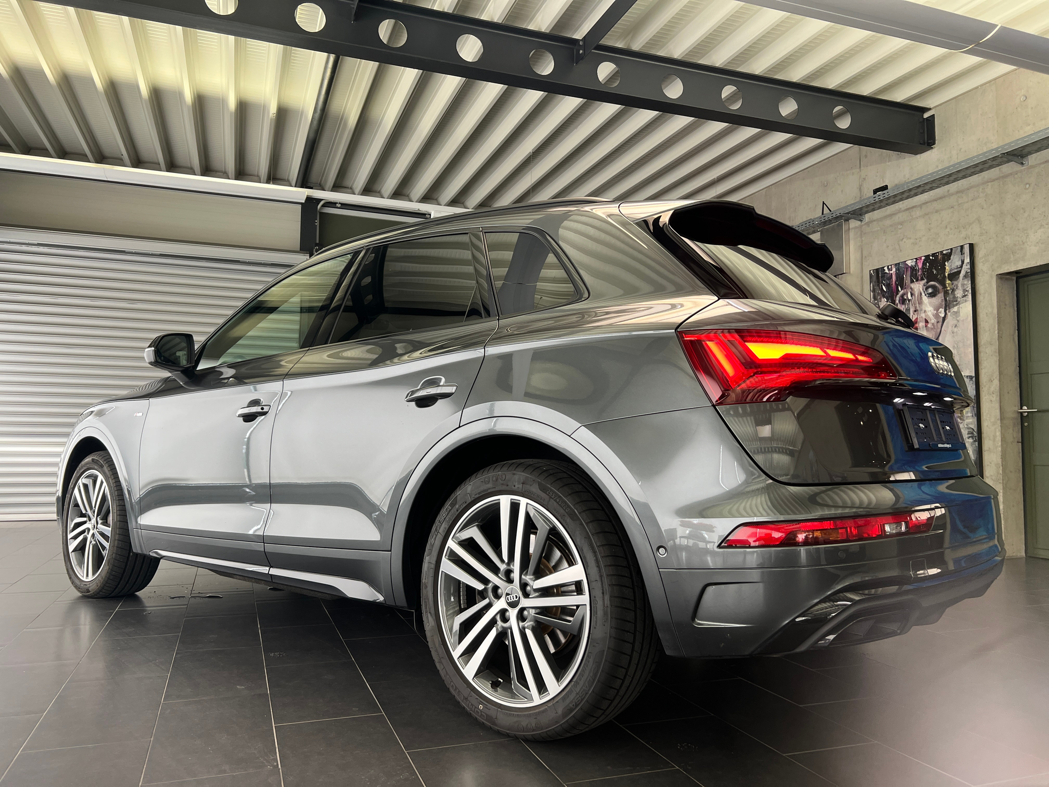 listing desktop thumbnail image 5