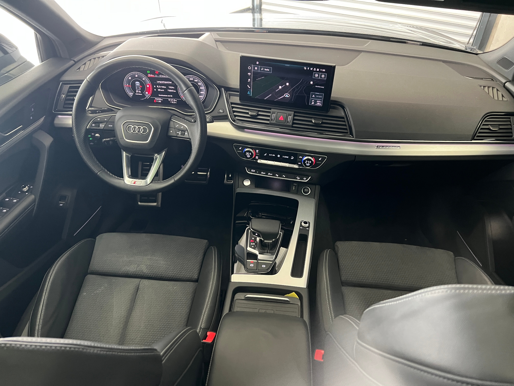 listing desktop thumbnail image 2