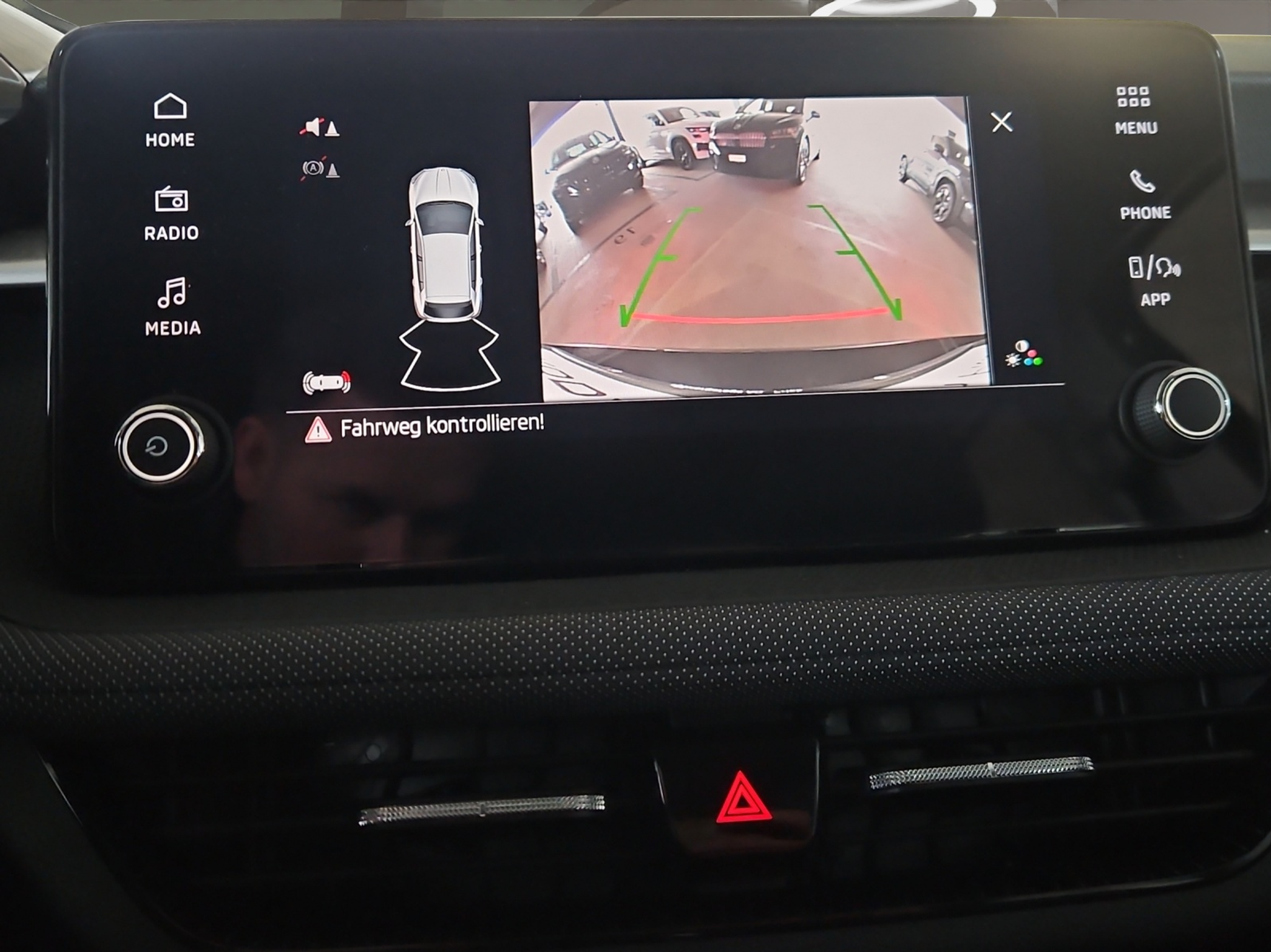 listing desktop thumbnail image 13