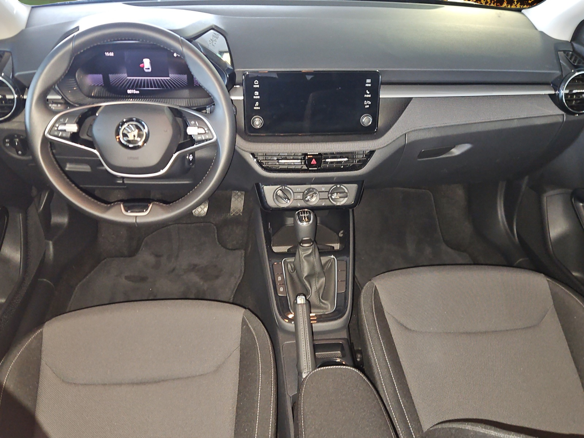 listing desktop thumbnail image 7