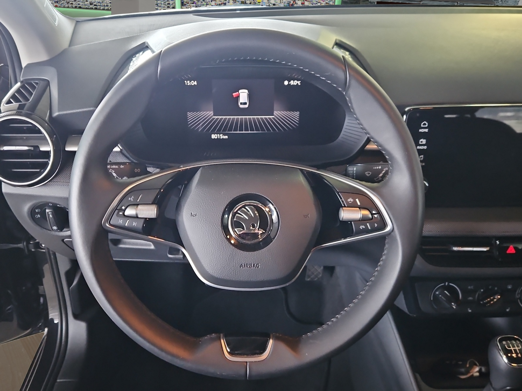 listing desktop thumbnail image 10