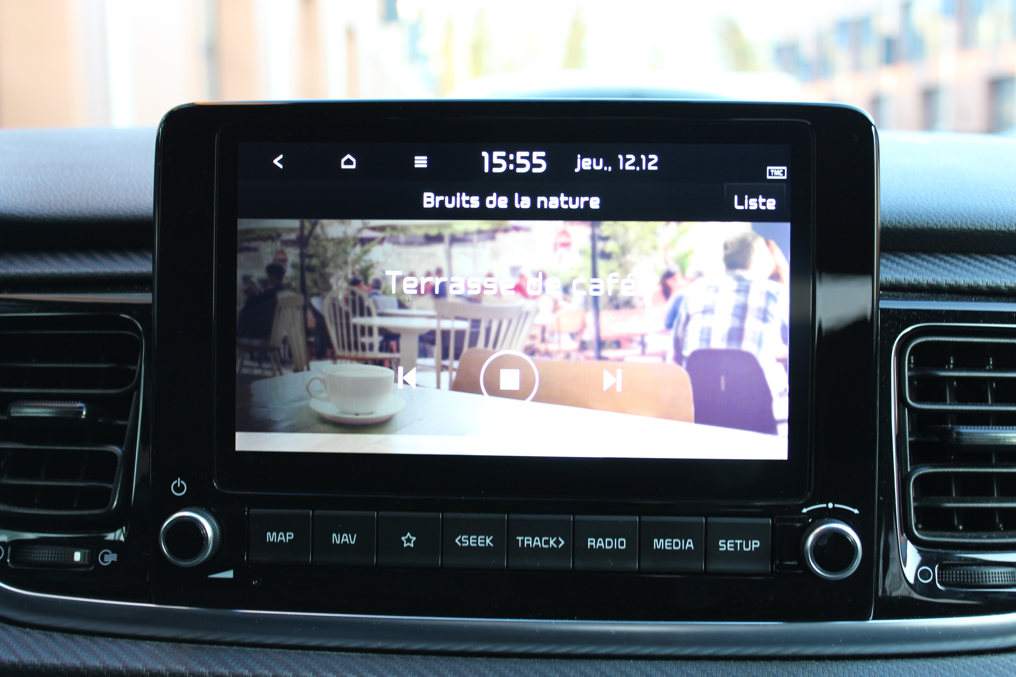 listing desktop thumbnail image 23