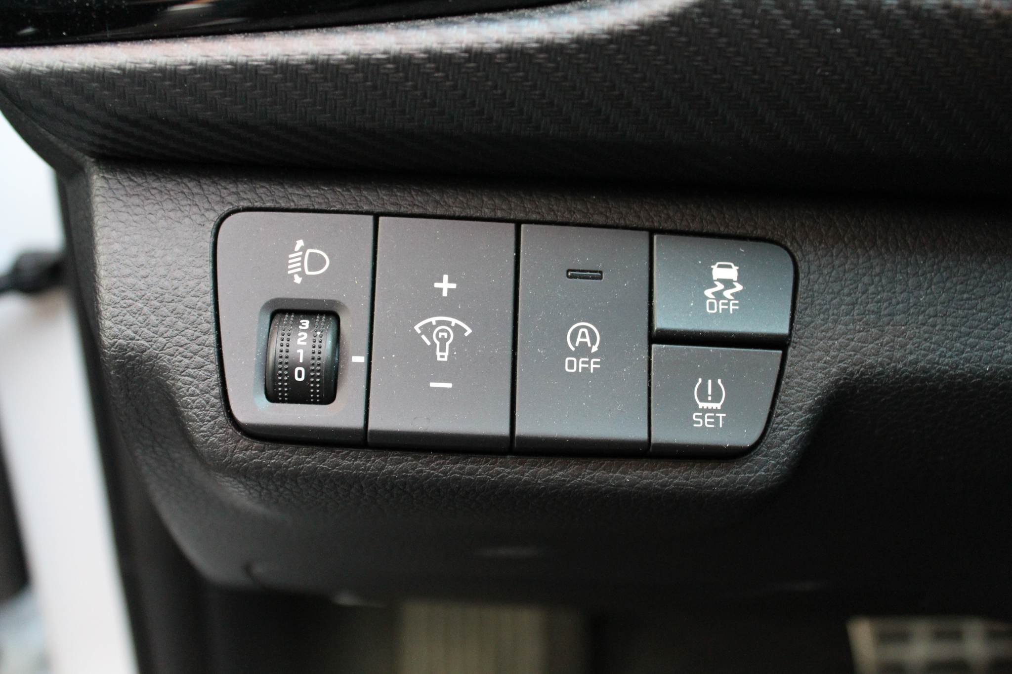 listing desktop thumbnail image 26