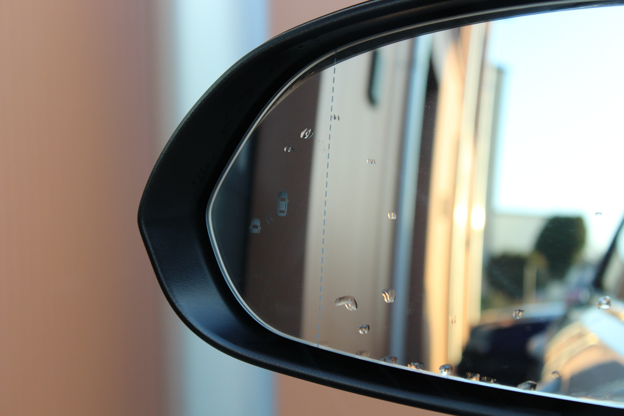 listing desktop thumbnail image 25