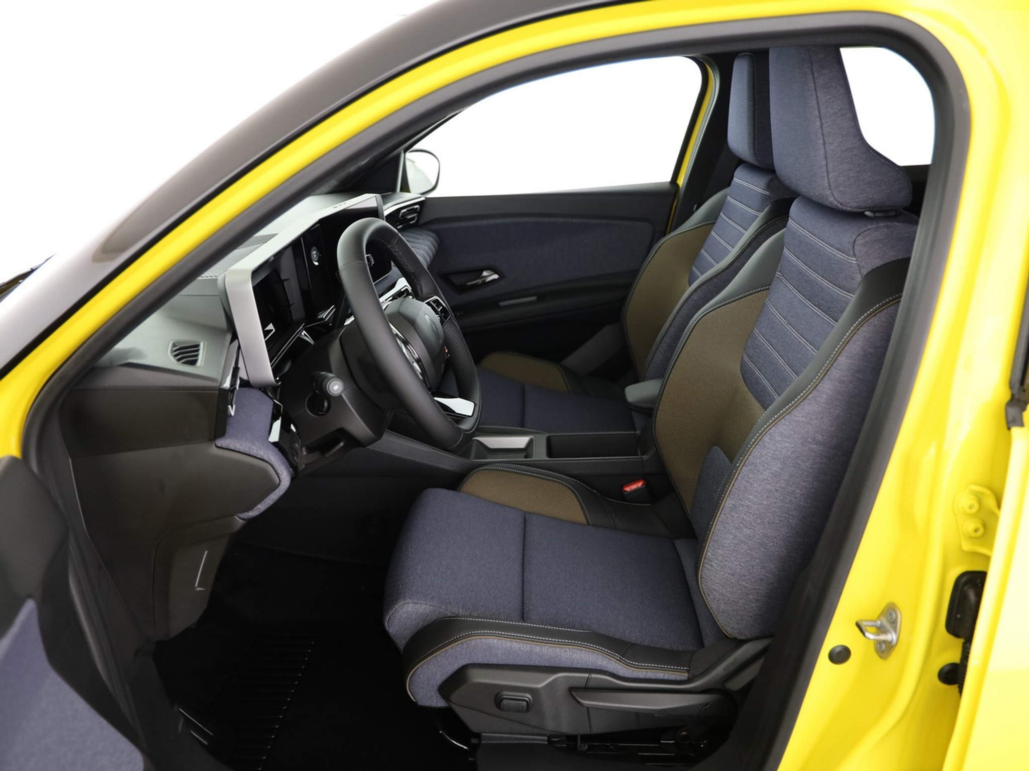 listing desktop thumbnail image 5