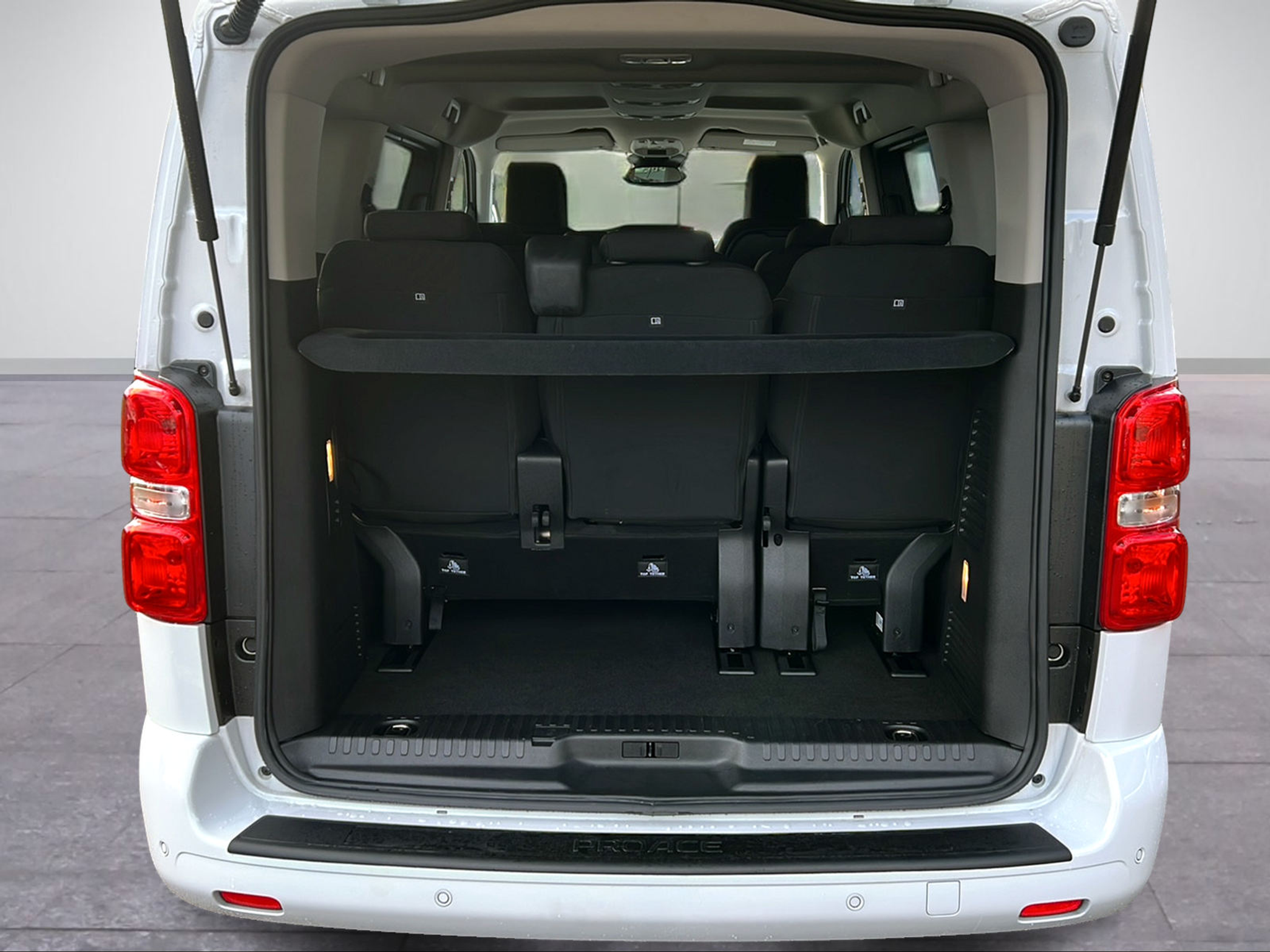 listing desktop thumbnail image 5