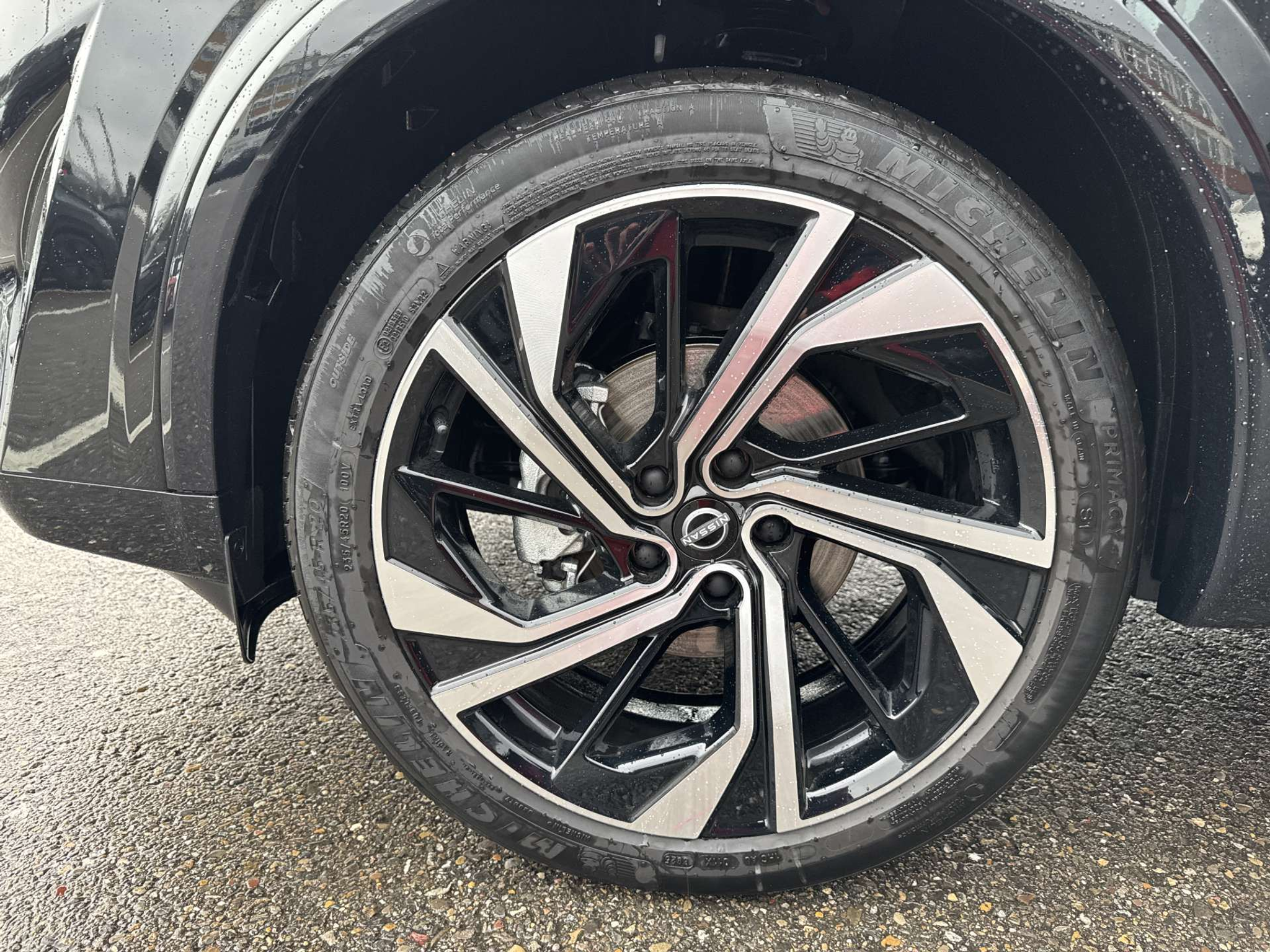 listing desktop thumbnail image 8