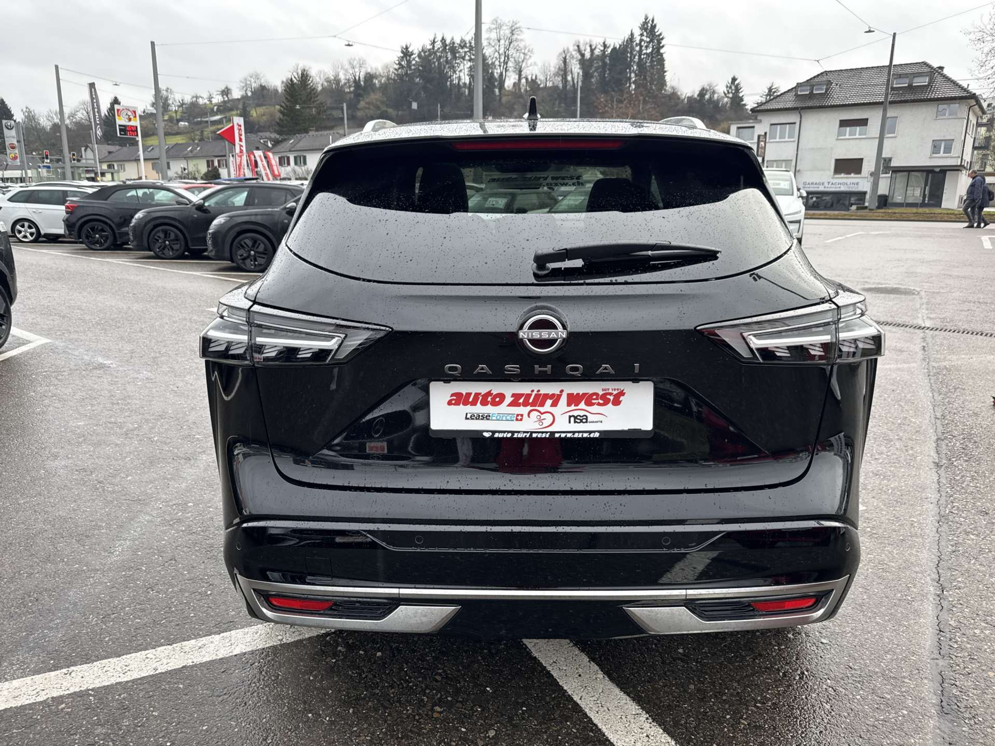 listing desktop thumbnail image 14