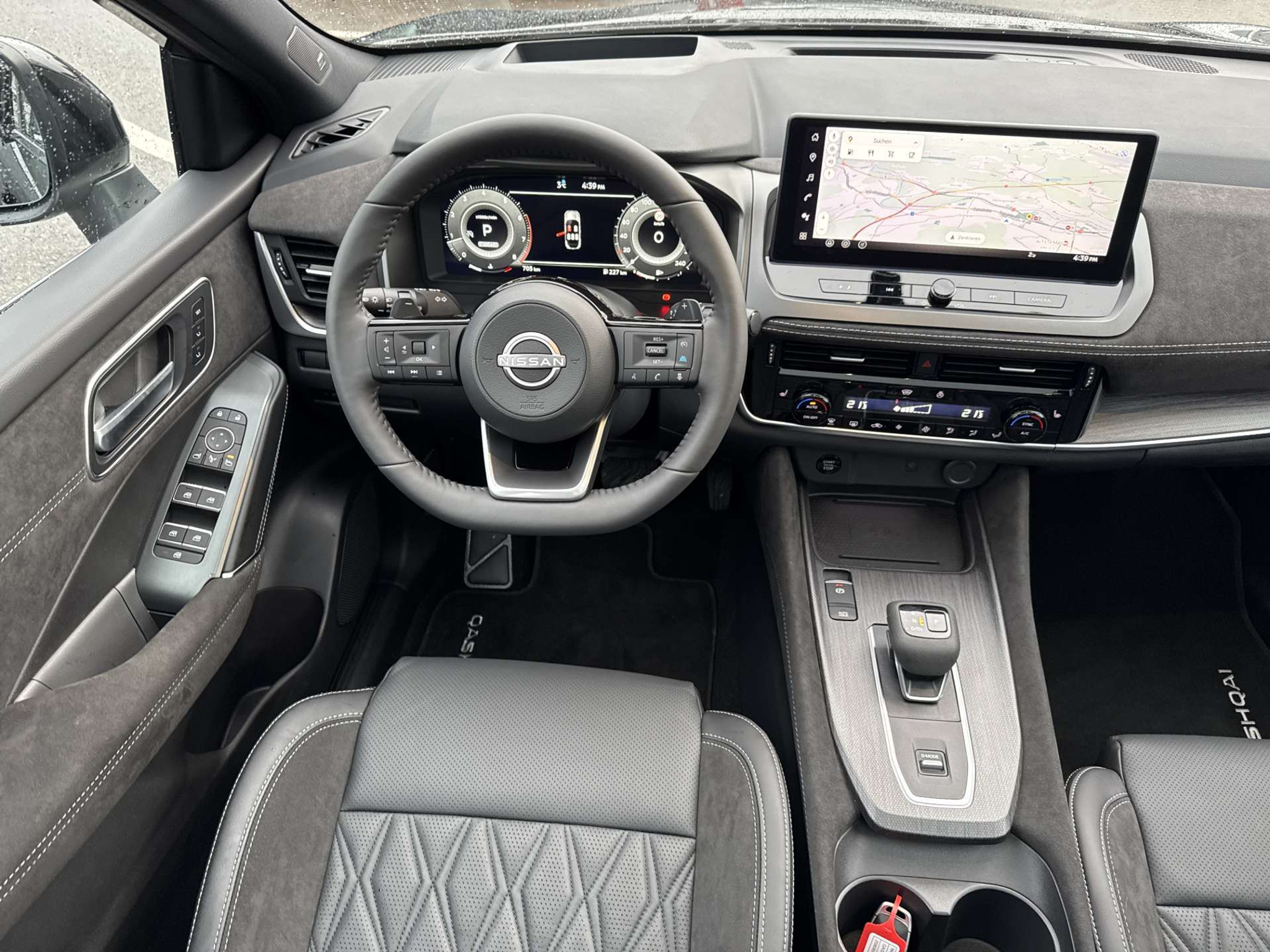 listing desktop thumbnail image 4