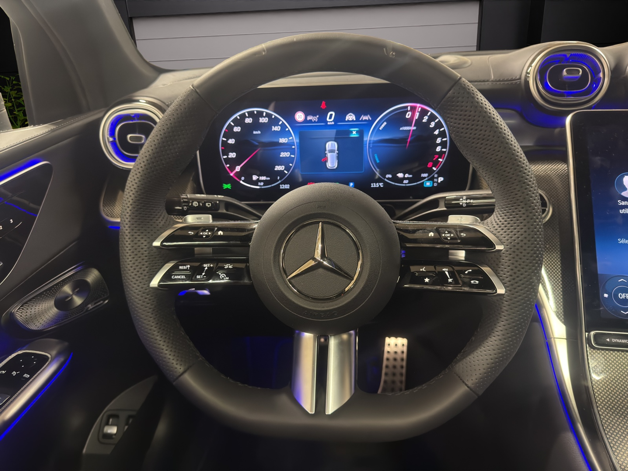 listing desktop thumbnail image 12