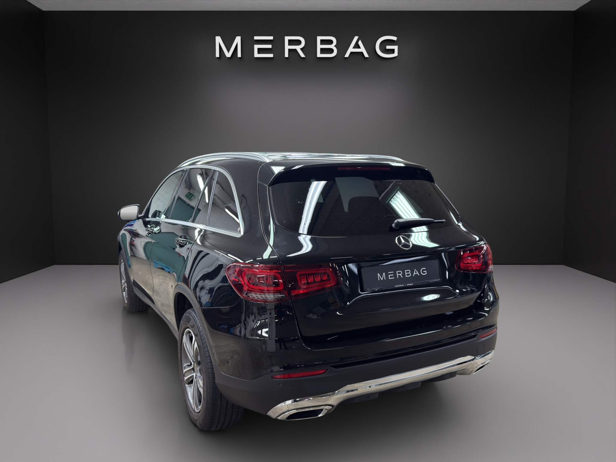 listing desktop thumbnail image 2